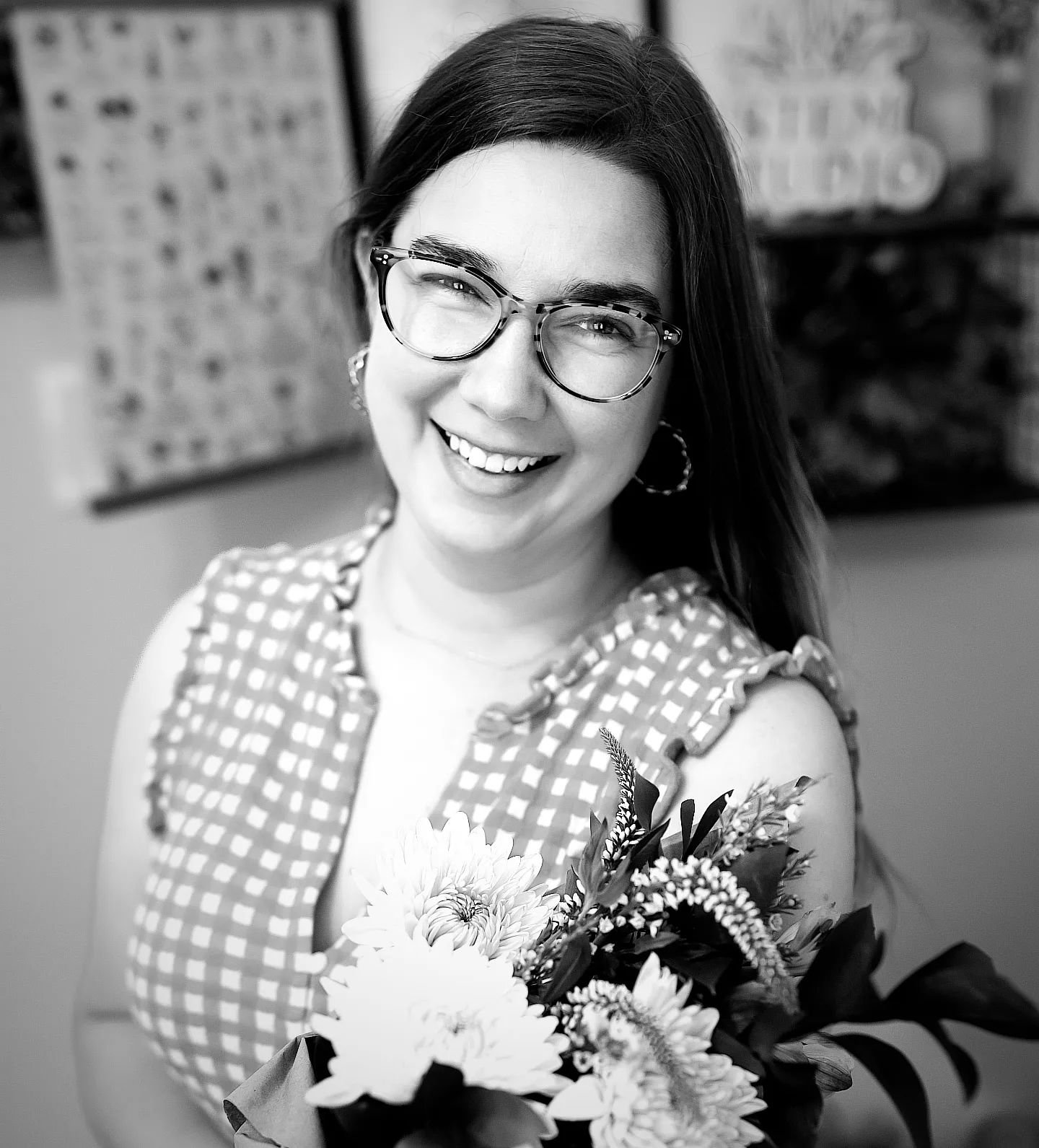 Howdy! 👋 My name is Mattie and I'm the creator behind Stem Studio. I started this business to provide unique floral experiences in the Houston area, and I'm excited to share the hope and joy I've found in flowers with all of you. Thank you for joini