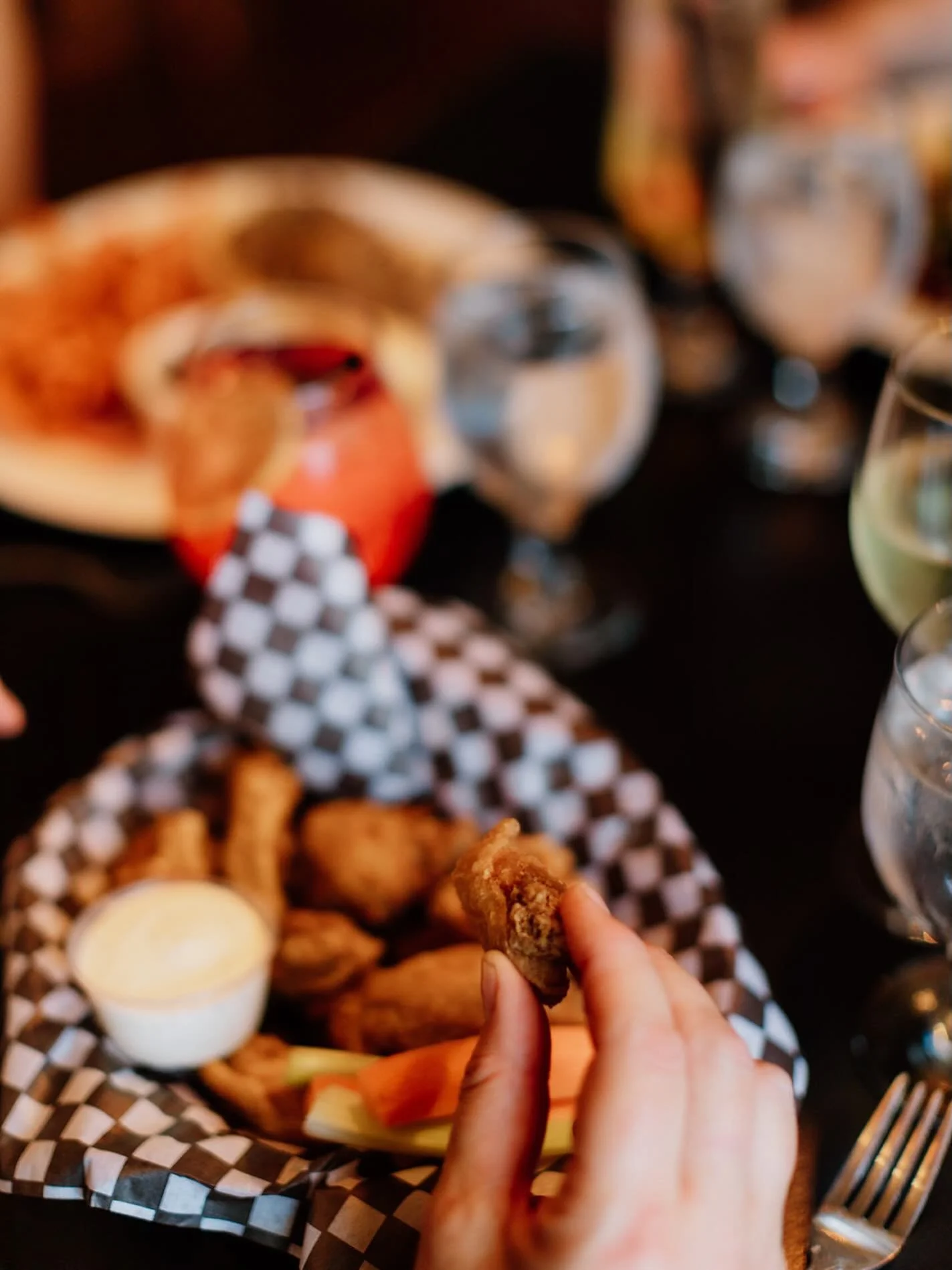 T U E S D A Y S  just got better ❤️ 

Pint and a pound is on the feature list and we are serving up $6 Happy Hour pints 3-5pm of our Mill lager.

Start the car 🚗  #TuesdayFeature #PintandPound #ChefIsaacsTripleMix