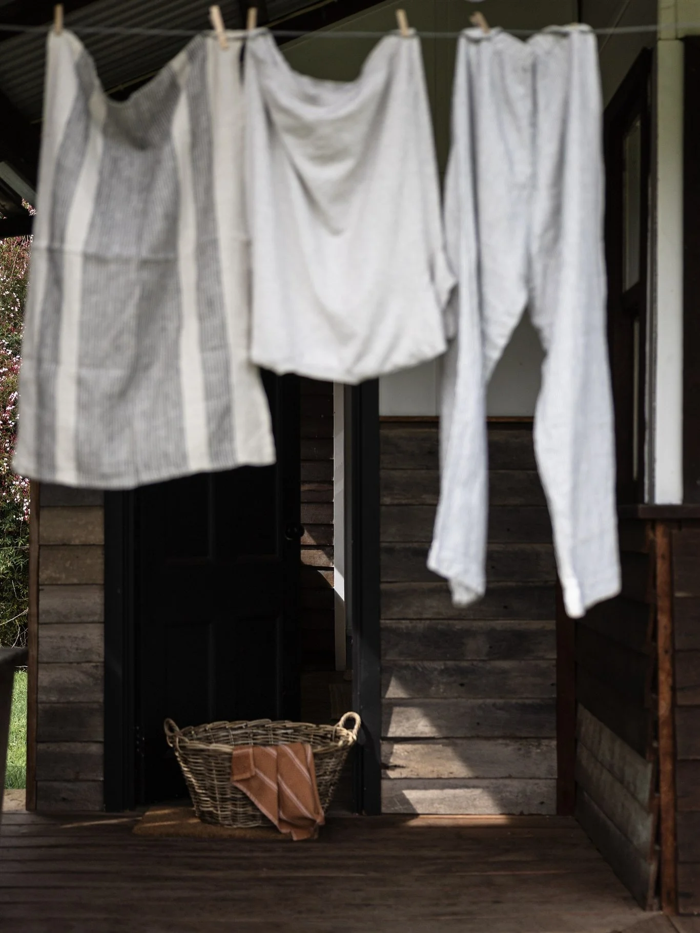 This little life 🌱
It&rsquo;s the simple things, like washing drying in the warm Spring breeze, butterflies dancing all around, the sweet scent of blossom filling the air, cups of tea on the verandah. Add a stroll to the farmers market and that is t