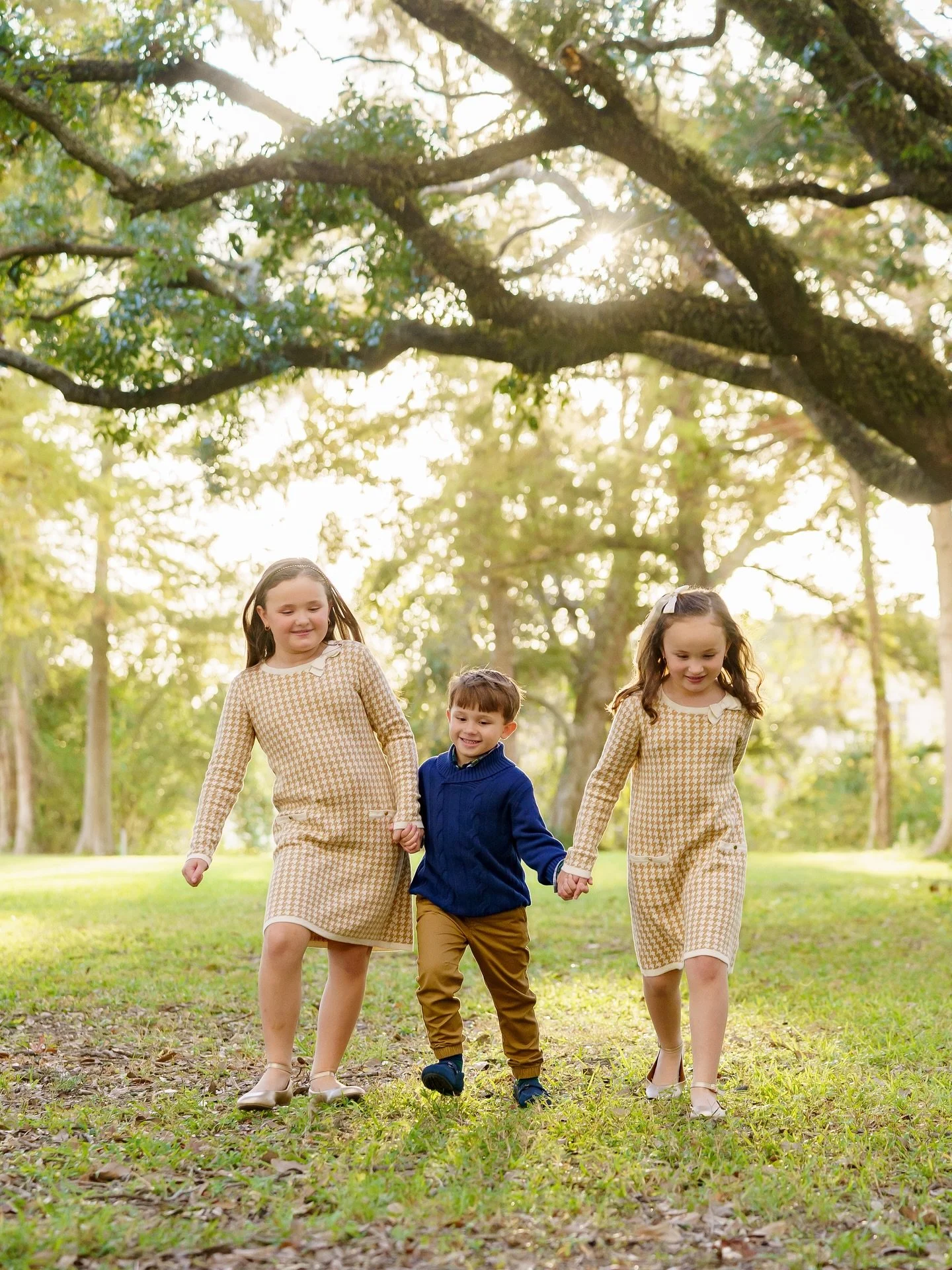 BLACK FRIDAY IS LIVE &mdash; $175 MINI SESSIONS 🏷️🛍️📸

(Regularly $350 &mdash; 50% OFF‼️)

I&rsquo;m opening 12 family mini sessions for December 1&ndash;3, hosted at Jim Bowie Park in Houma, LA.

Perfect for quick updated family photos or anyone 