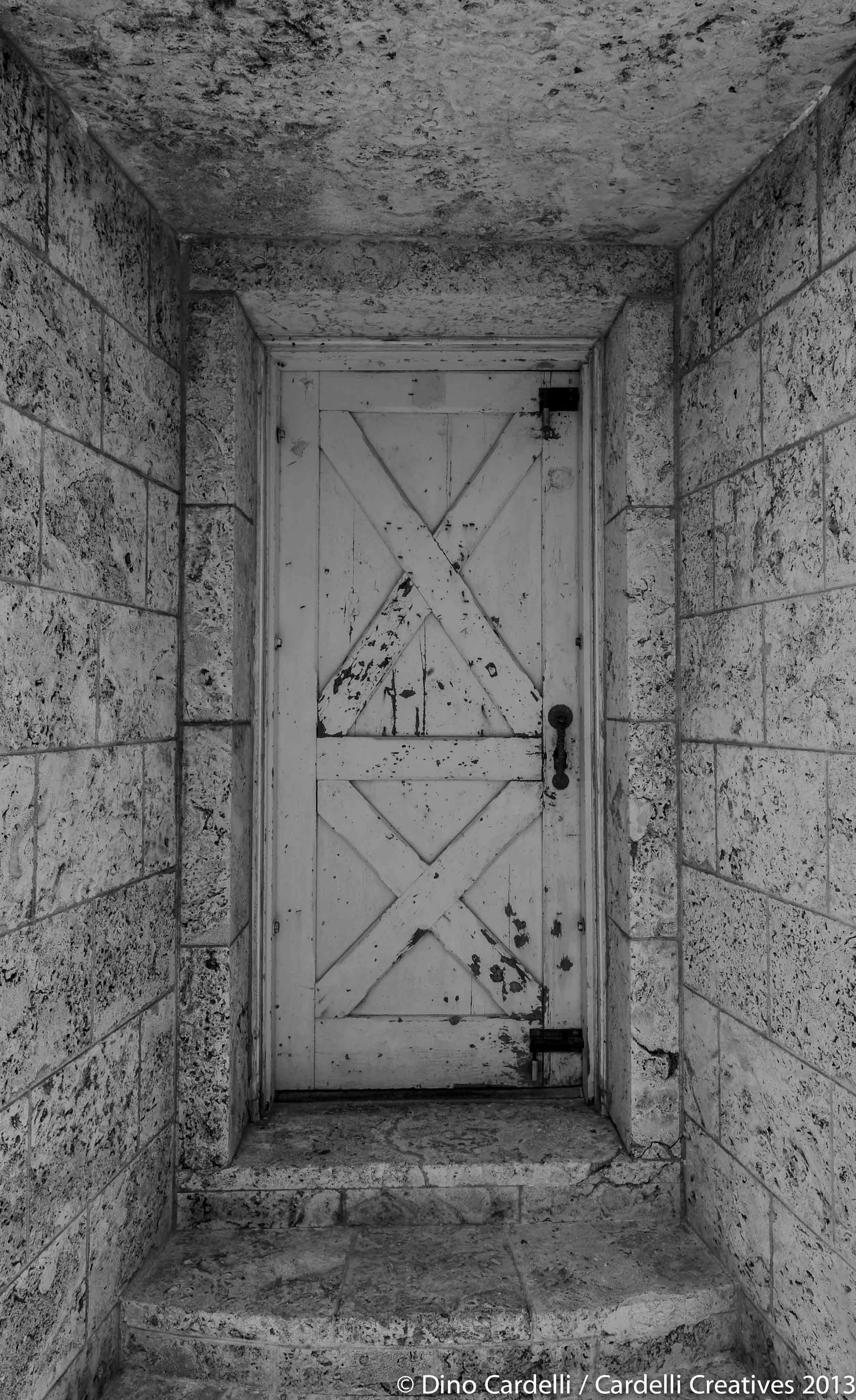 boca-chica-light-house-door_9273205714_o.jpg