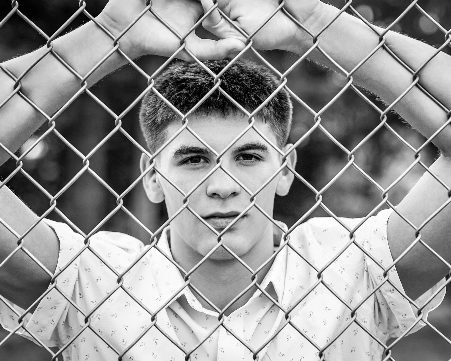 Senior Sunday already? Check out some of my favorites with Nolan! They wanted some gritty wrestling images and I think it&rsquo;s safe to say we got just that. Mixed in some classic portraits as well. 
#sps #classof26 #baraboo