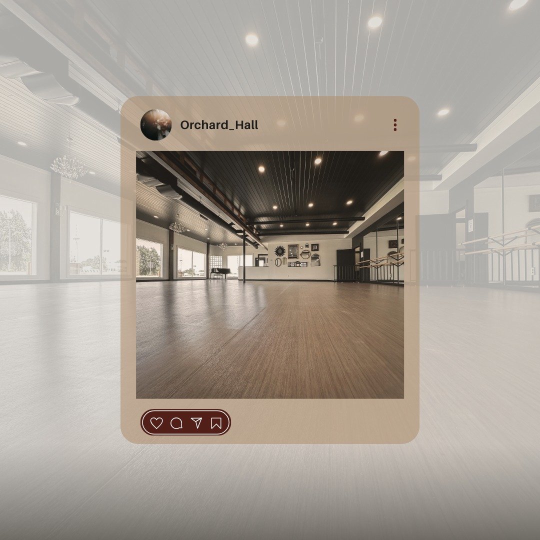 Our event space is designed to be a blank canvas, ready to be transformed into your vision. With a neutral color palette and abundant natural light, you have the freedom to create any ambiance you desire.

We bring the space, you bring the color! 🎨✨