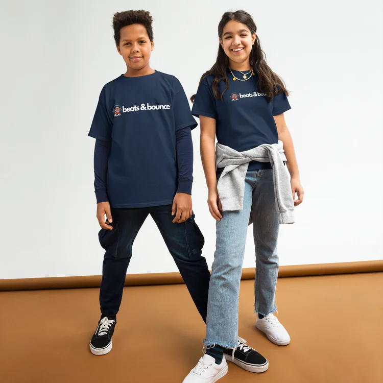 Navy kids t-shirt with the beats & bounce logo