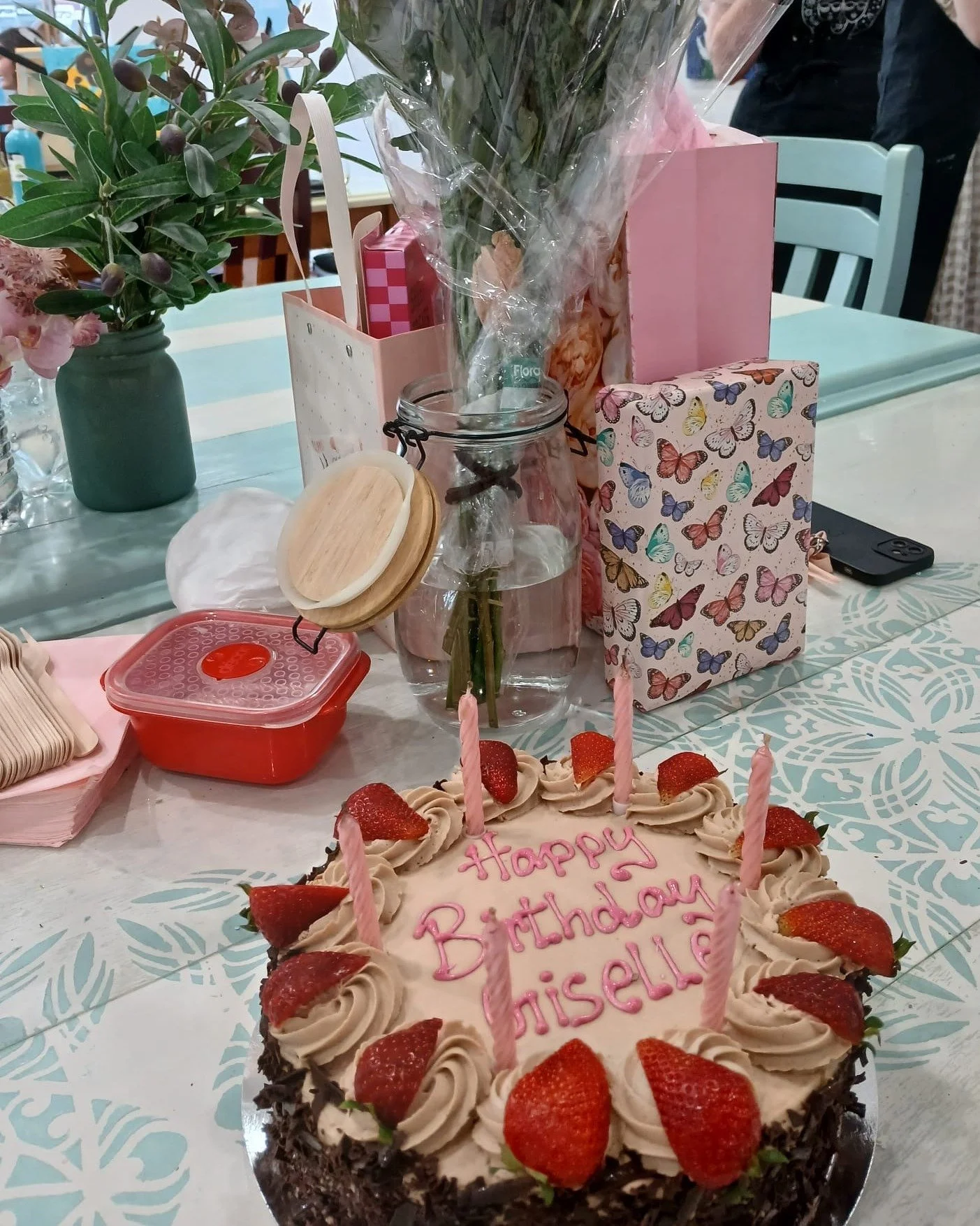 Looking for a birthday party that&rsquo;s actually fun (and memorable)? 🎉🎨 Host it at Creative Pair Studio!

Our private parties are perfect for birthdays of all ages - relaxed, creative and fully hosted. We take care of everything so you can enjoy