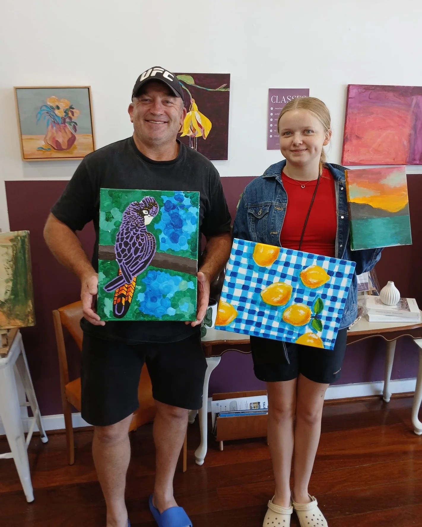 Our recent artists in the studio! Swipe through to see what they created 👀🧑&zwj;🎨

#creativepairstudio #artstudiosubiaco #paintingclassesperth #subiacoartclass #perthcreativeworkshops