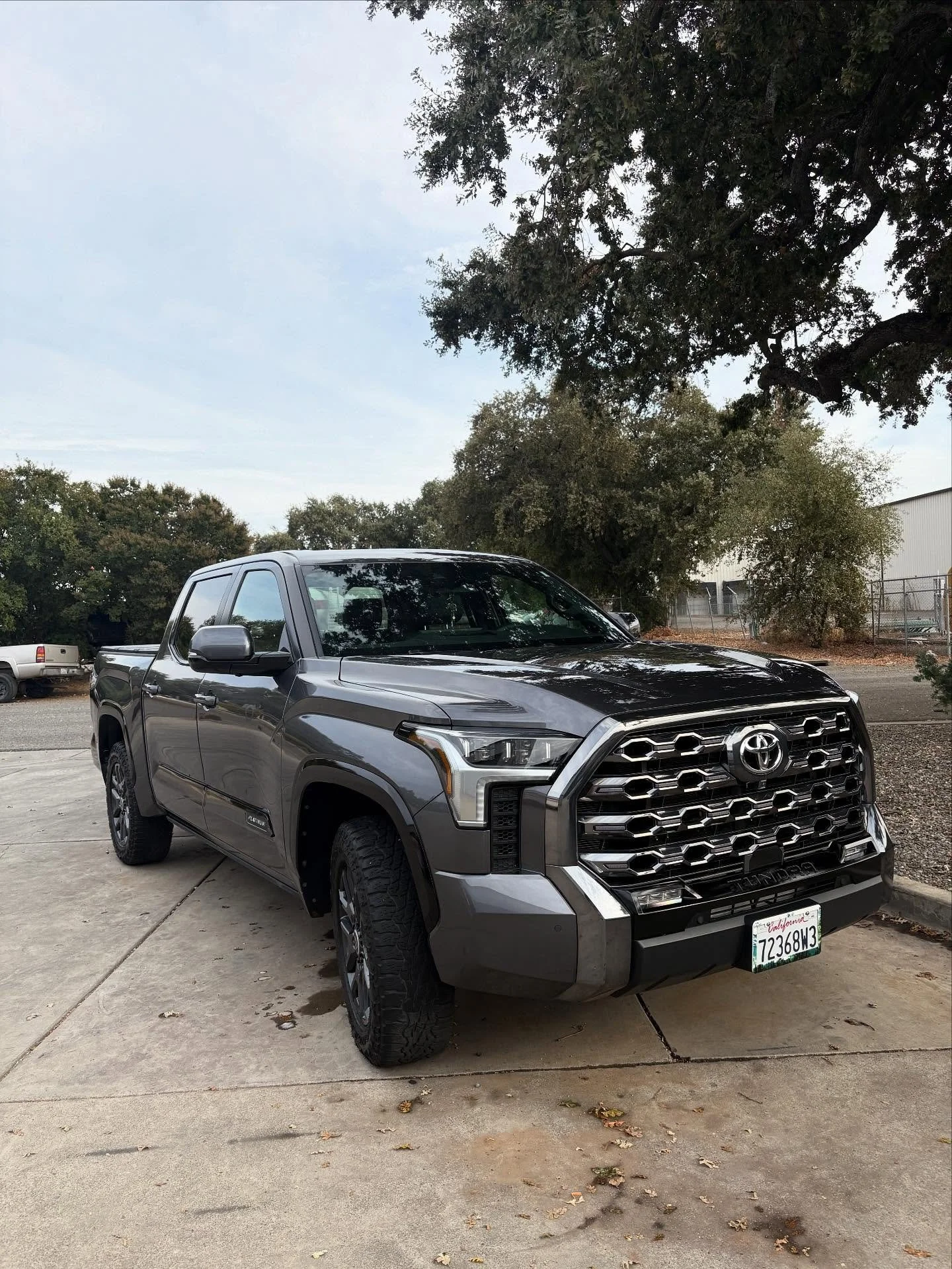 Exterior Detail + Paste Wax for this Tundra

For Mobile detailing in Chico - vincesautodetailing.com