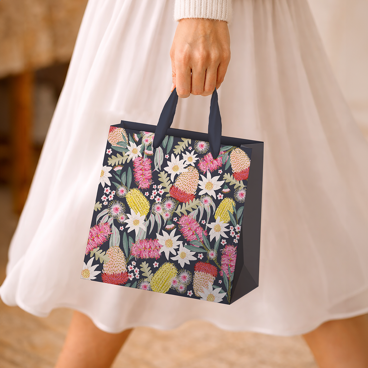 WILDFLOWER+GIFT+BAG.png