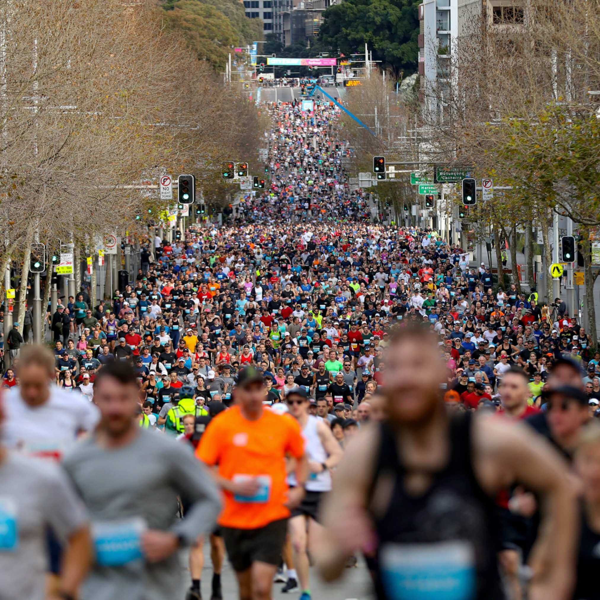 c2s22-runners-in-street.jpg