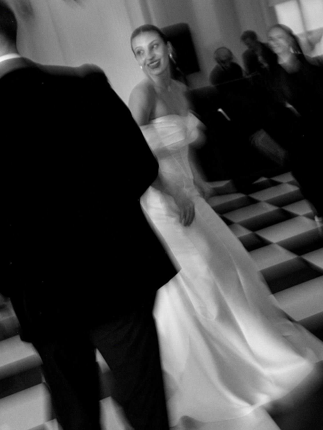 presence over perfection
the moments meant to be lived all the way through
are often the ones that stay

#editorialwedding
#fineartwedding
#bnwwedding
#destinationweddingphotographer
#intimatewedding