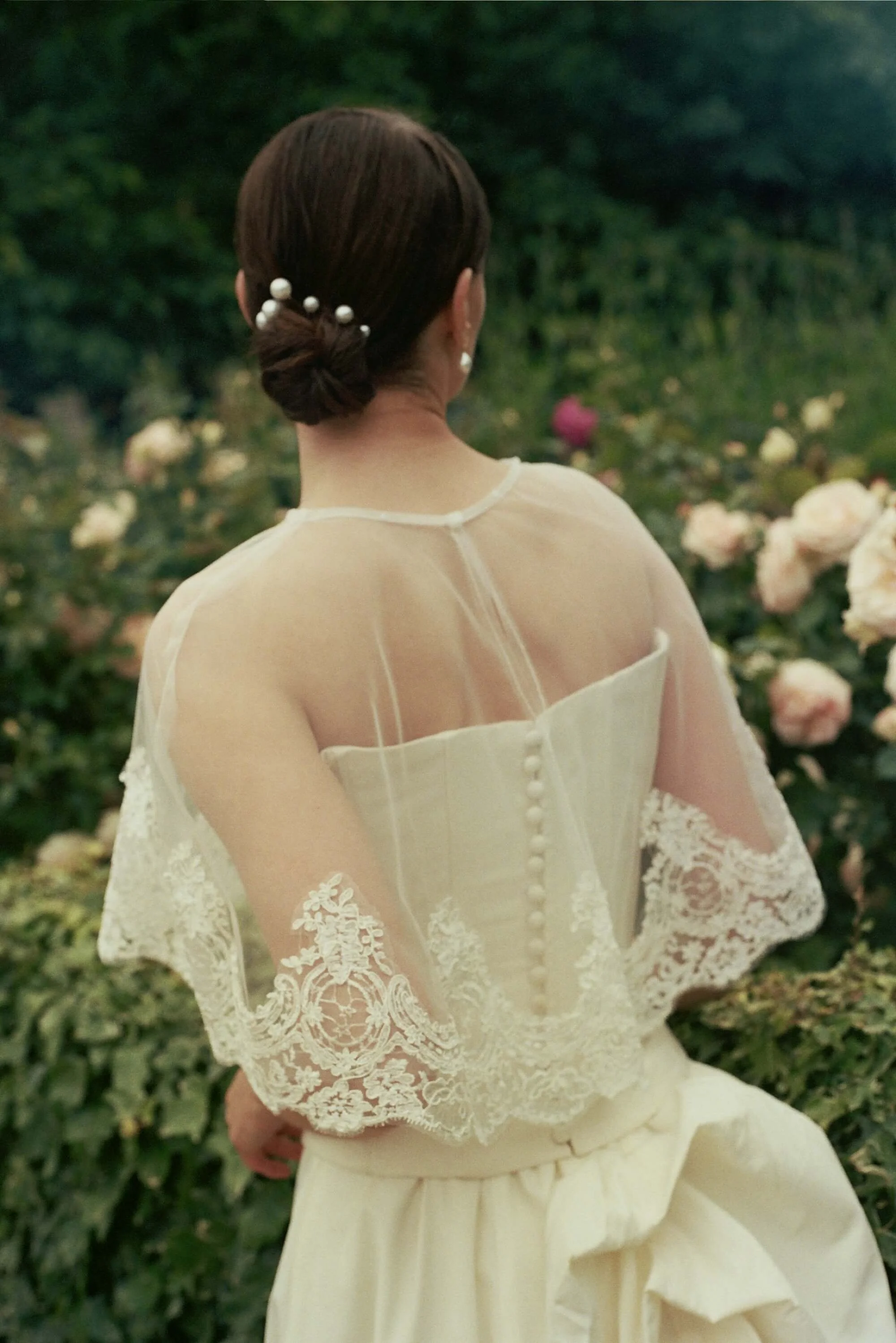 Paris_wedding_bride_filmweddingphotographer_ZuzannaWeddings2.jpg