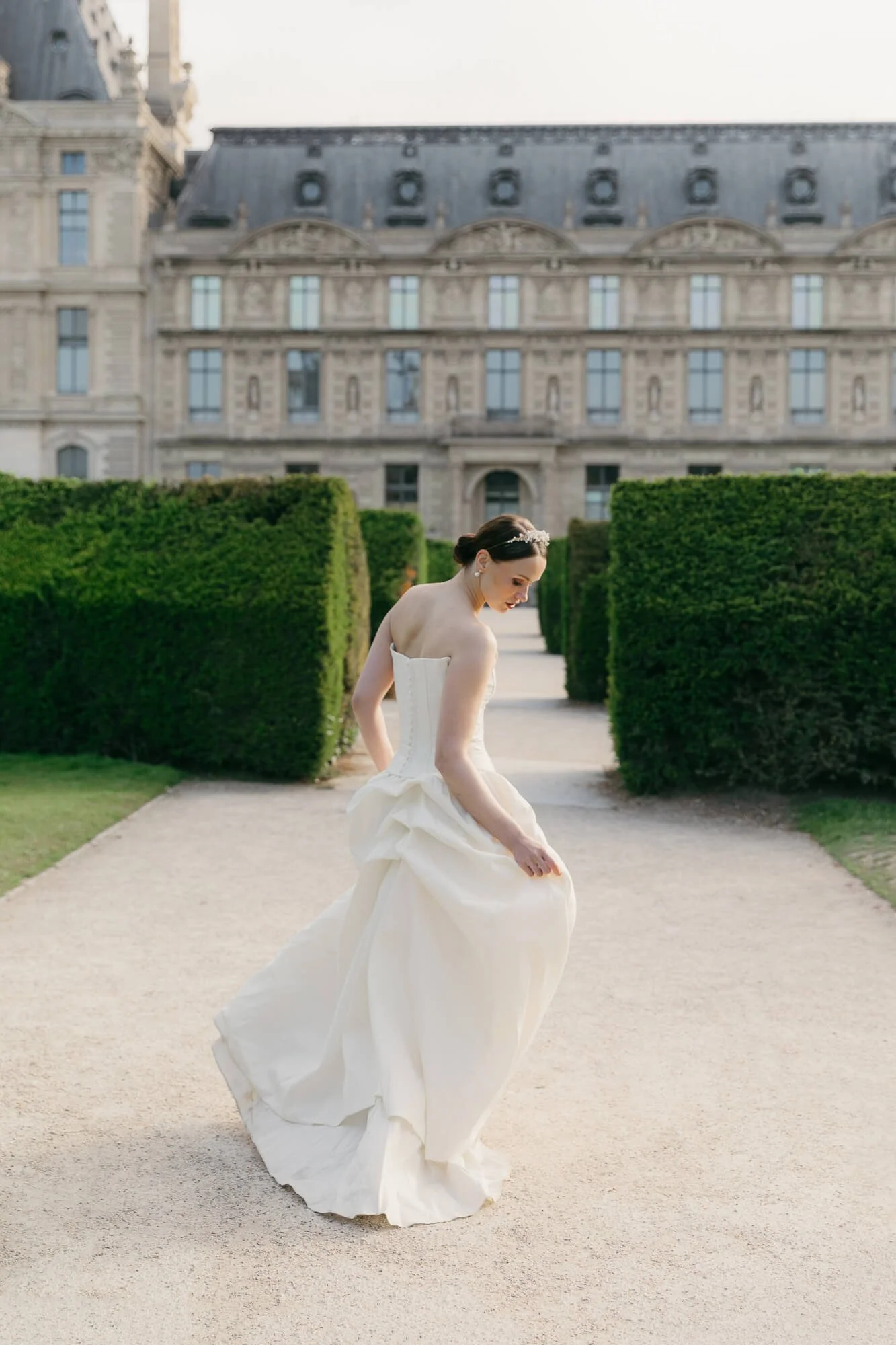 Paris_wedding_bride_weddingphotographer_ZuzannaWeddings5.jpg