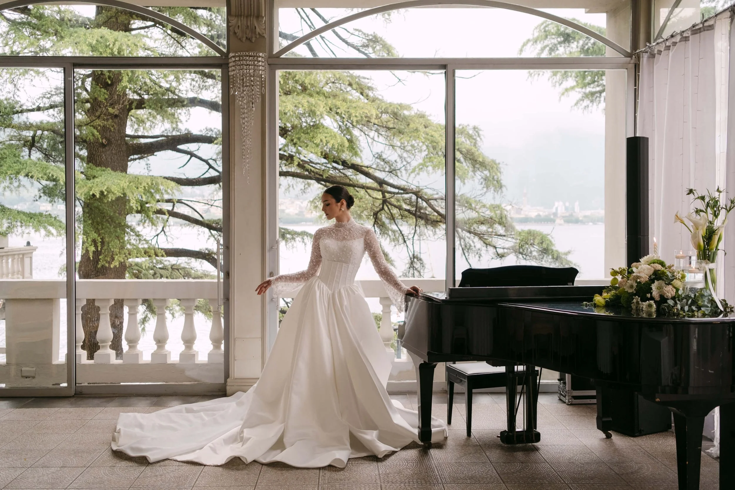 ZuzannaWeddings_luxury_LakeComo_wedding2.jpg