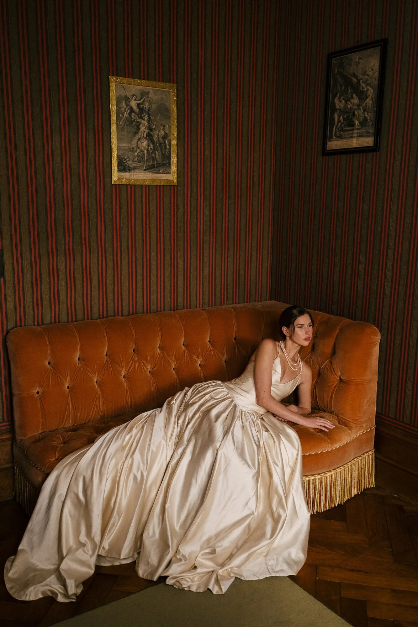 Paris_chateau_wedding_weddingphotographer_ZuzannaWeddings2.jpg