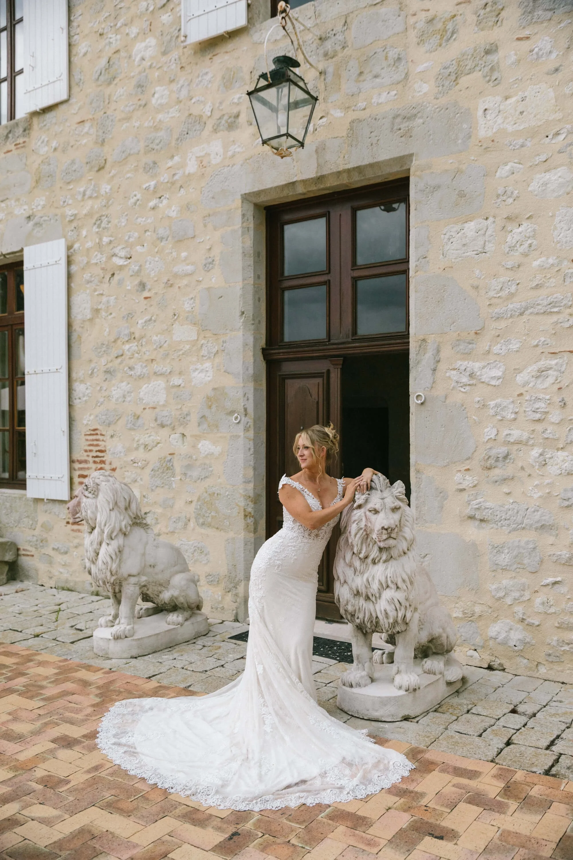 French_Chateau_Paris_wedding_ZuzannaWeddings.jpg