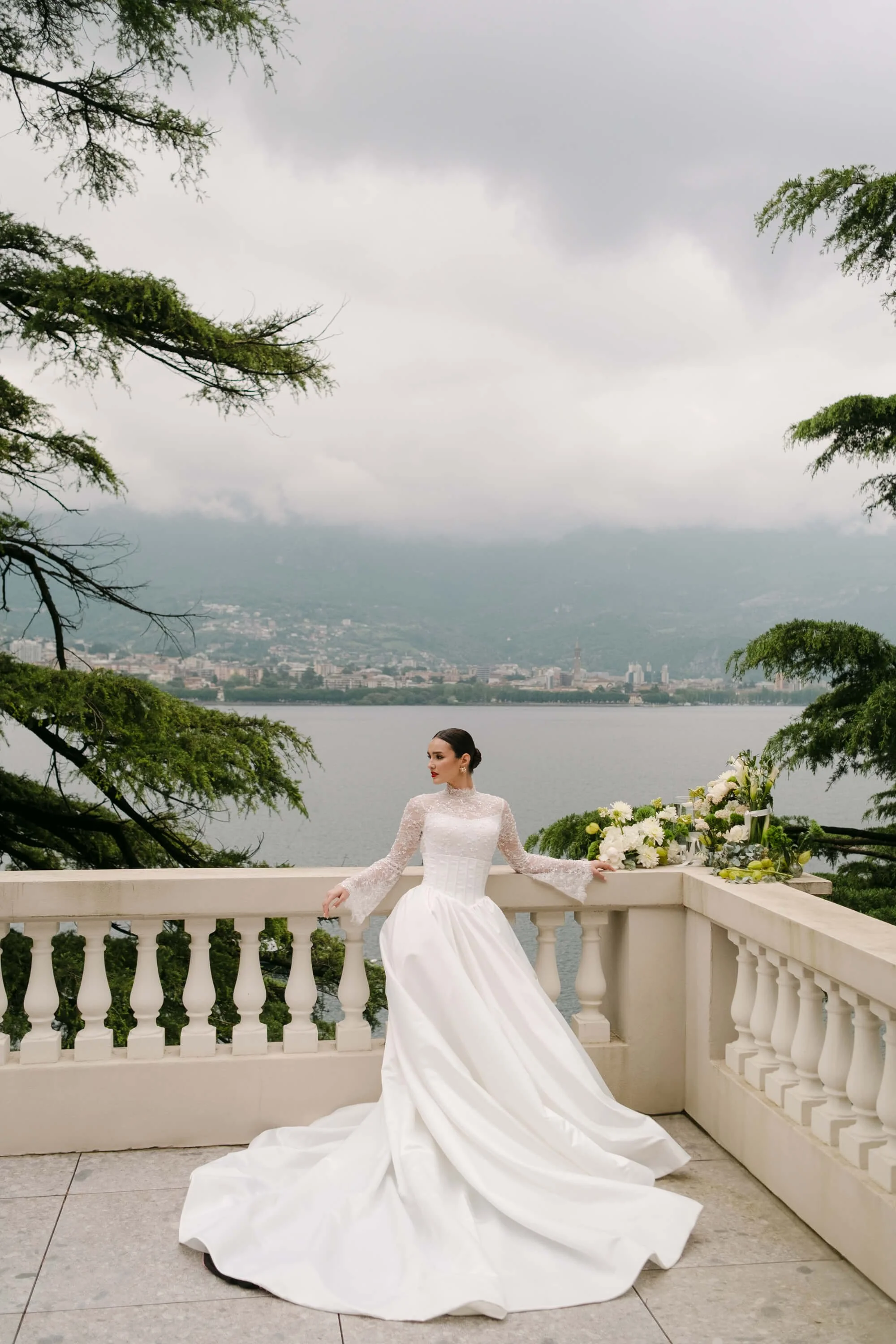 ZuzannaWeddings_luxury_LakeComo_wedding.jpg