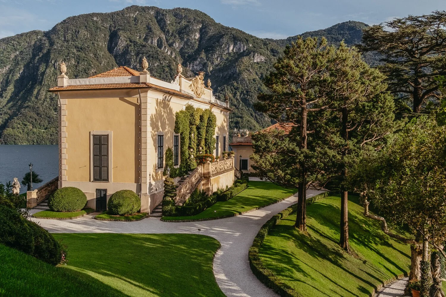 Villa_del_Balbianello_Lake_Como_ZuzannaWeddings_lakecomophotographer.jpg