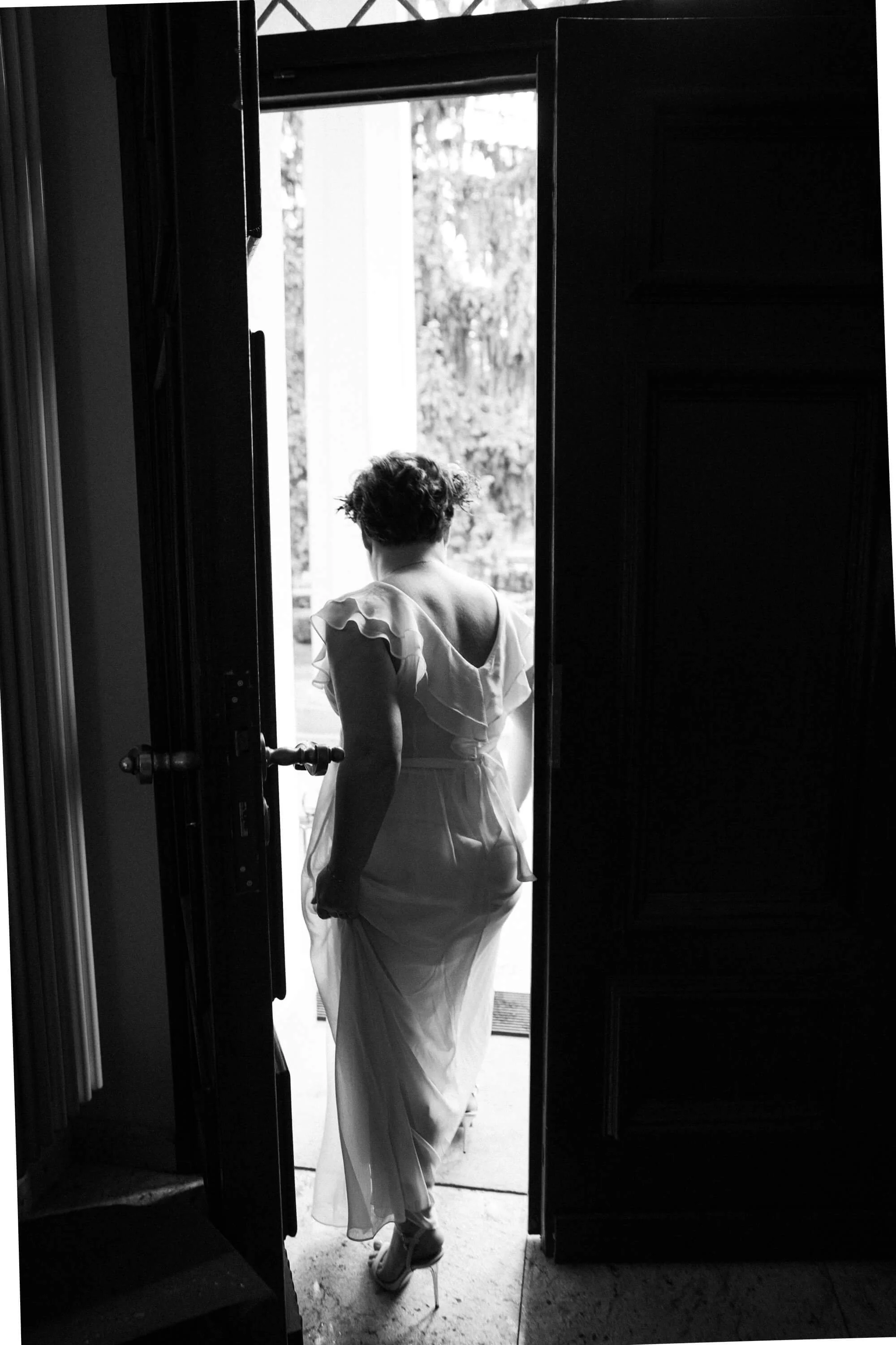 Luxury_lakecomo_wedding_bride_weddingphotographer_ZuzannaWeddings.jpg