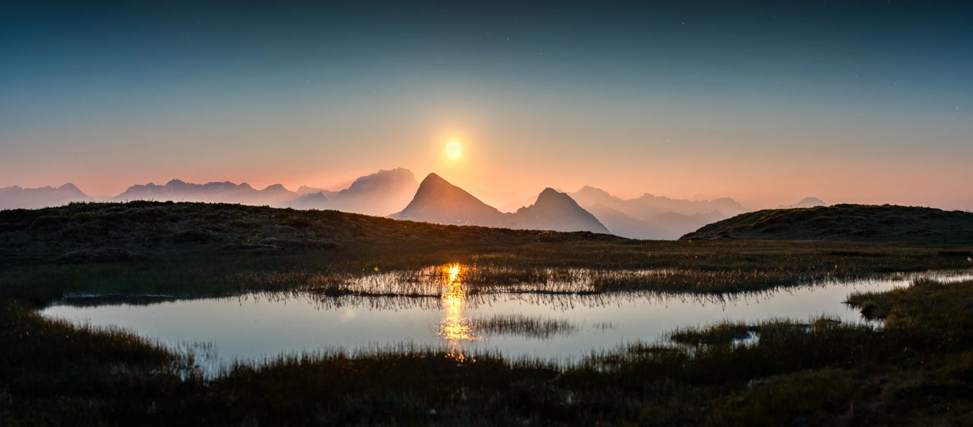moonrise-portlerhorn-austria.jpg