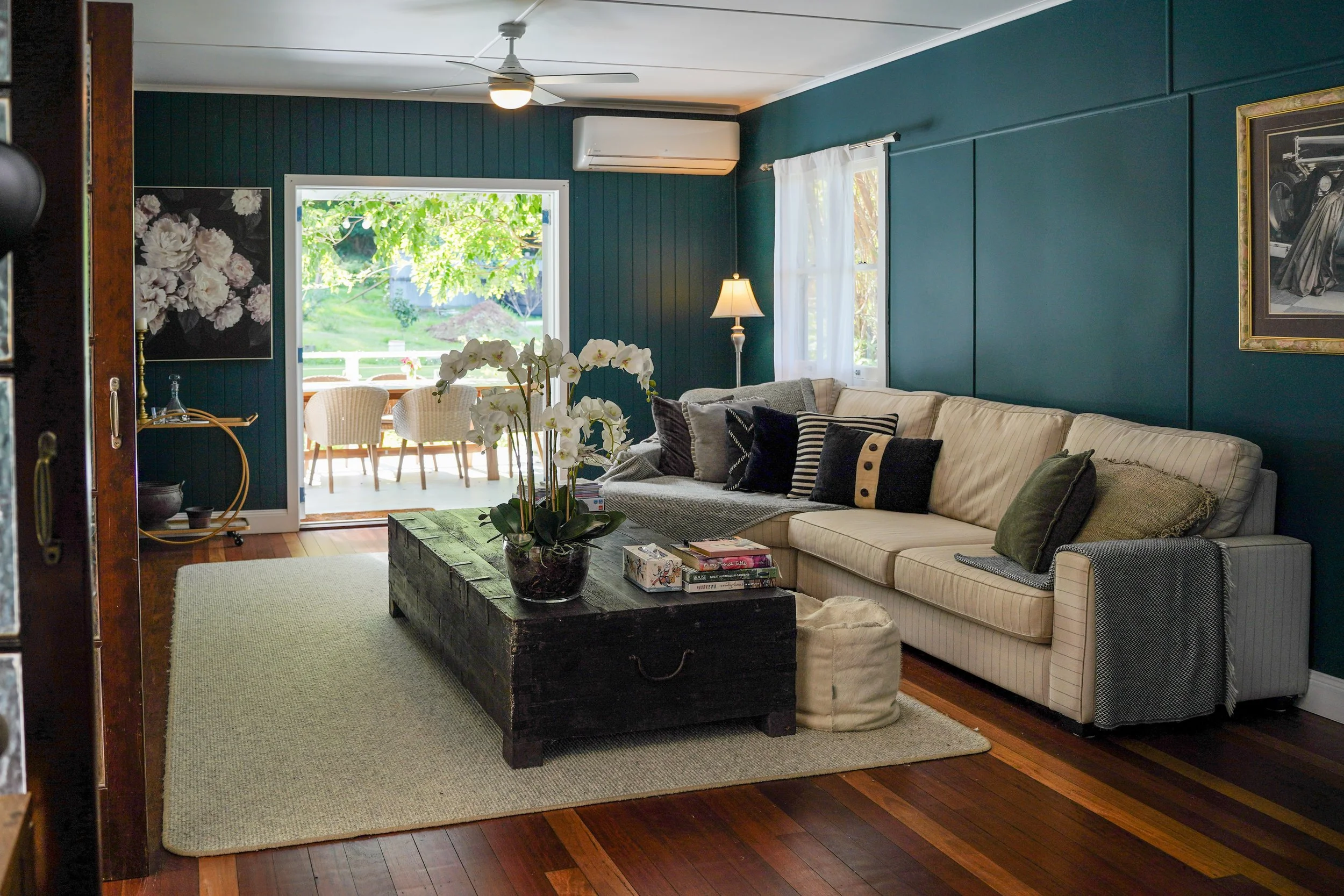 KentisPlace -Living-group-accommodation-ravensbourne.jpg