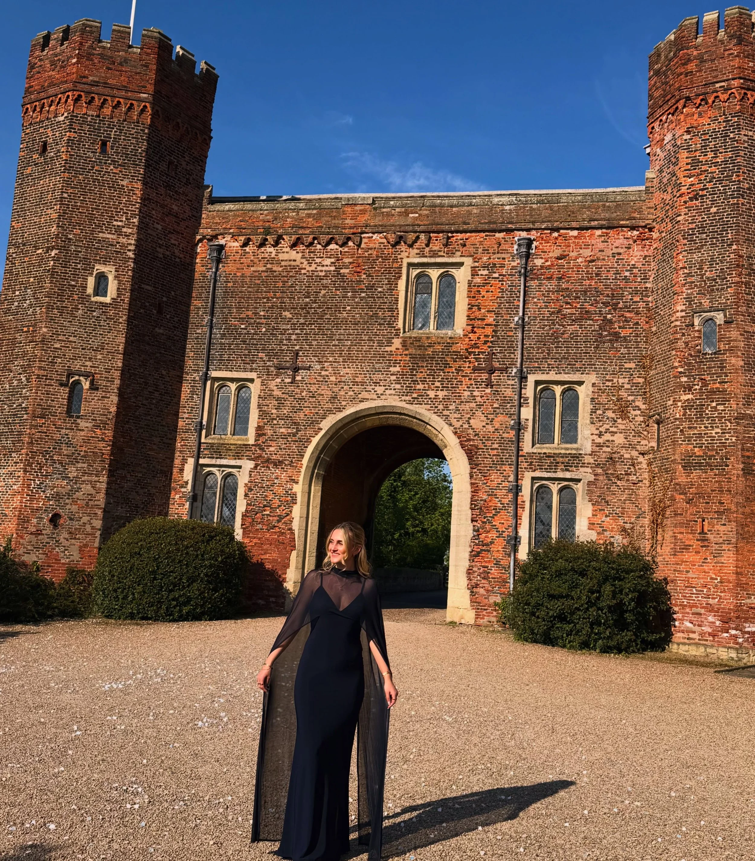 &bull; @hodsock.priory &bull; 25/04/26 &bull;

Such a stunning day back in April✨

So lovely to meet @sophieruckphotography &amp; @prettyplease_bridal 

#weddingmusic #weddingentertainment #livemusic #destinationwedding #engaged