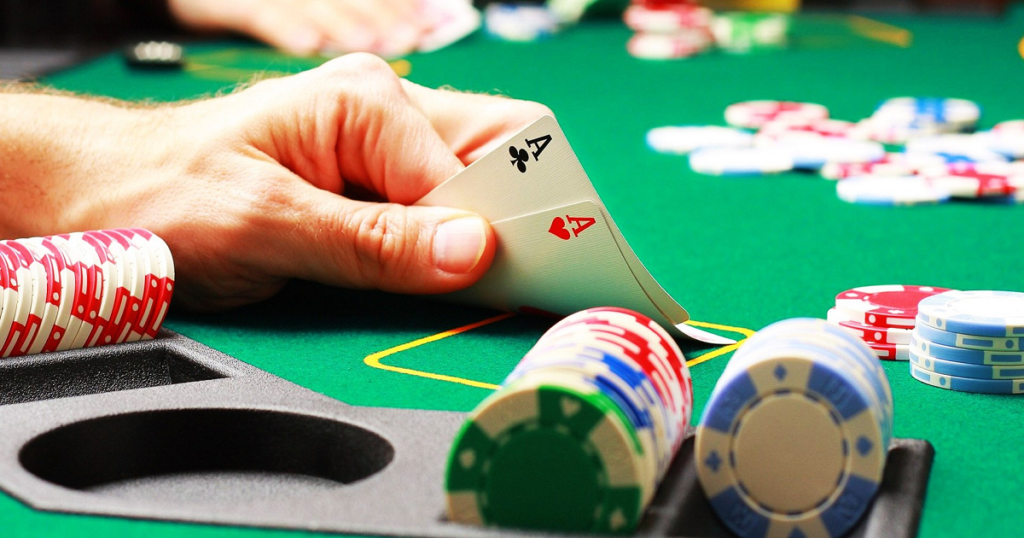 Cách Chơi Poker Online Cực Hay Năm 2024