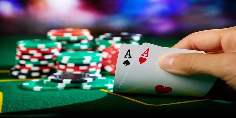 Game Bài Poker Chơi Thế Nào? Hướng Dẫn Dễ Hiểu Nhất