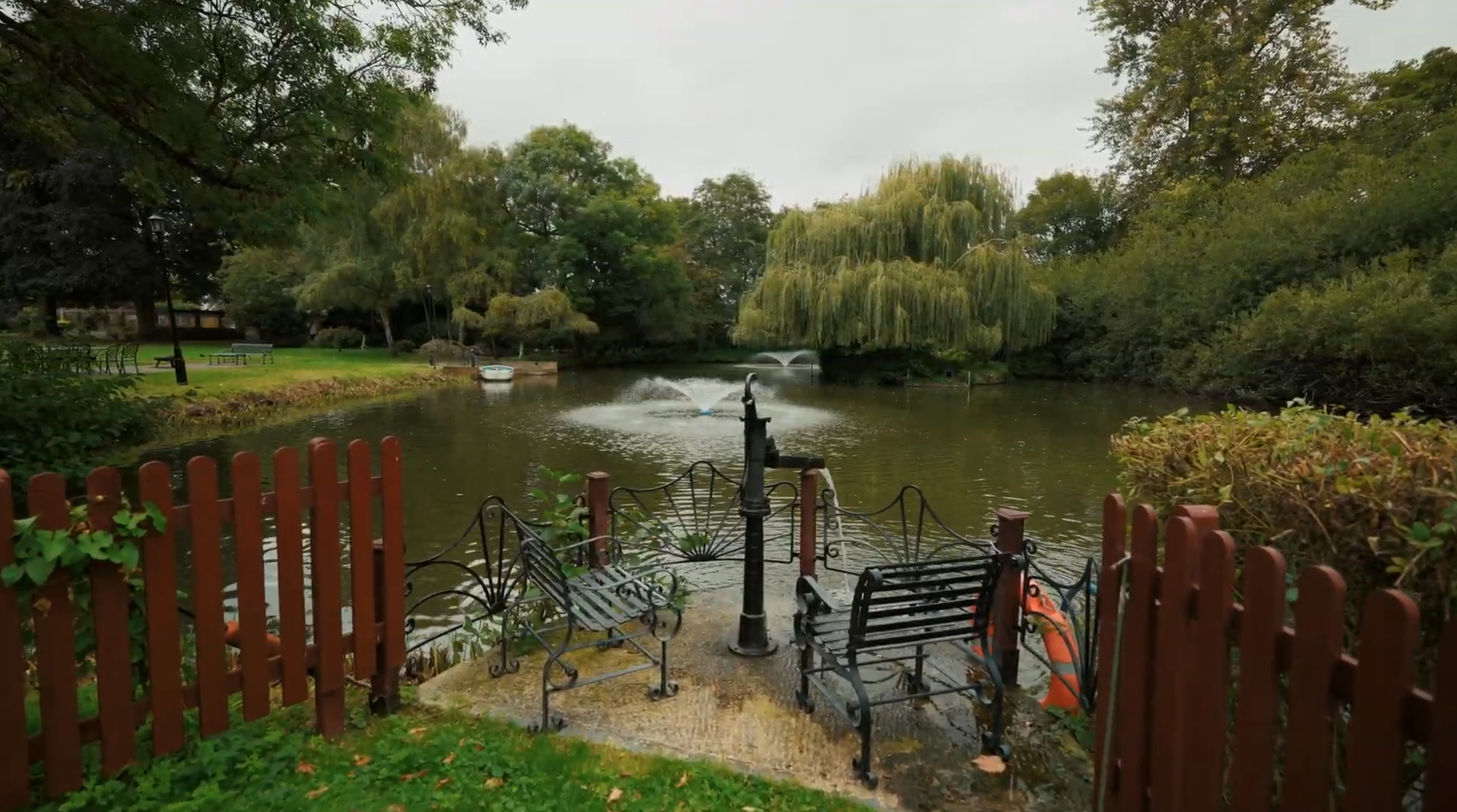 Langley Lodge  at 13.10.00.png