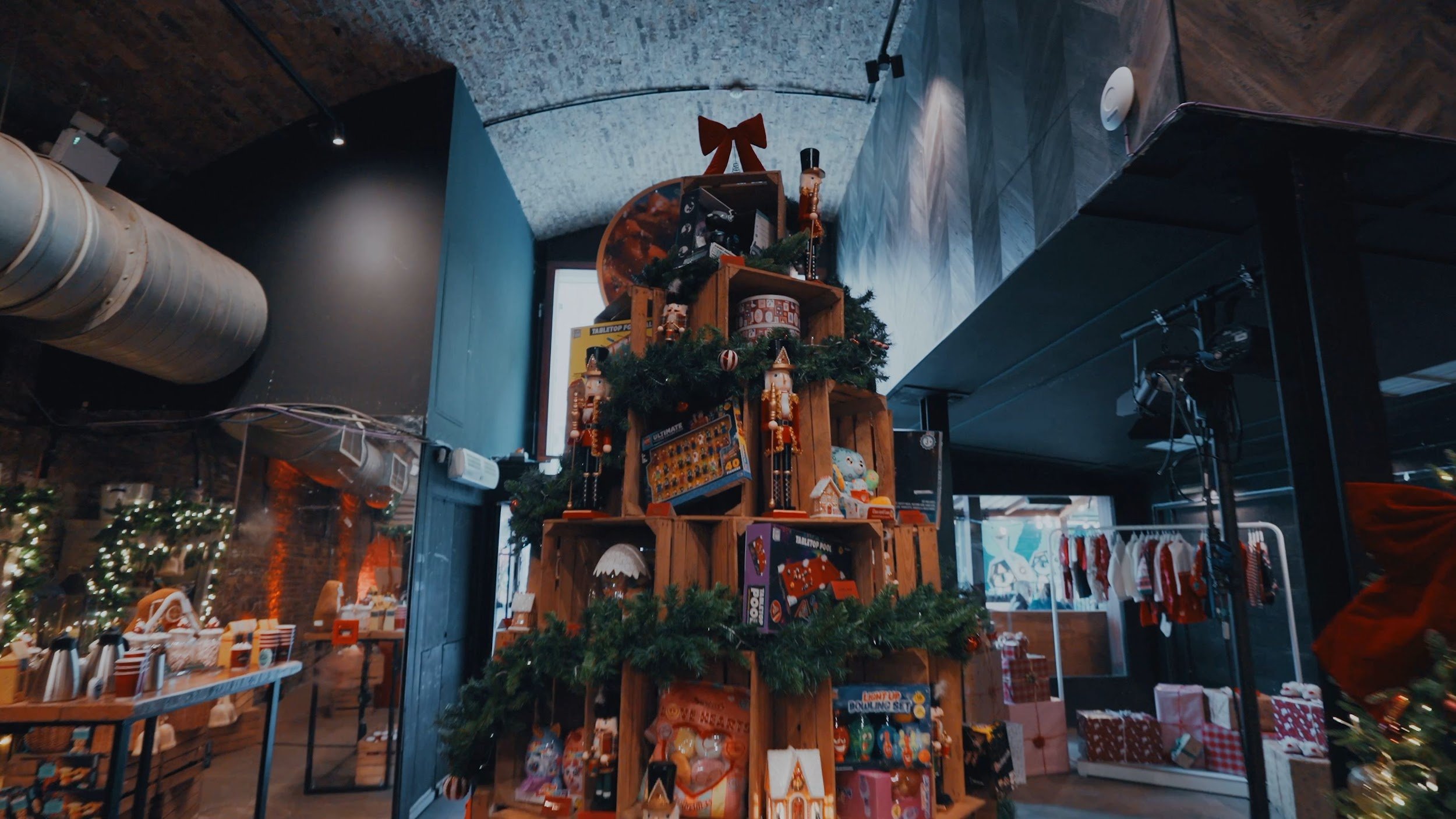 morrisons-christmas-showcase-83-rivington-street-008.jpg