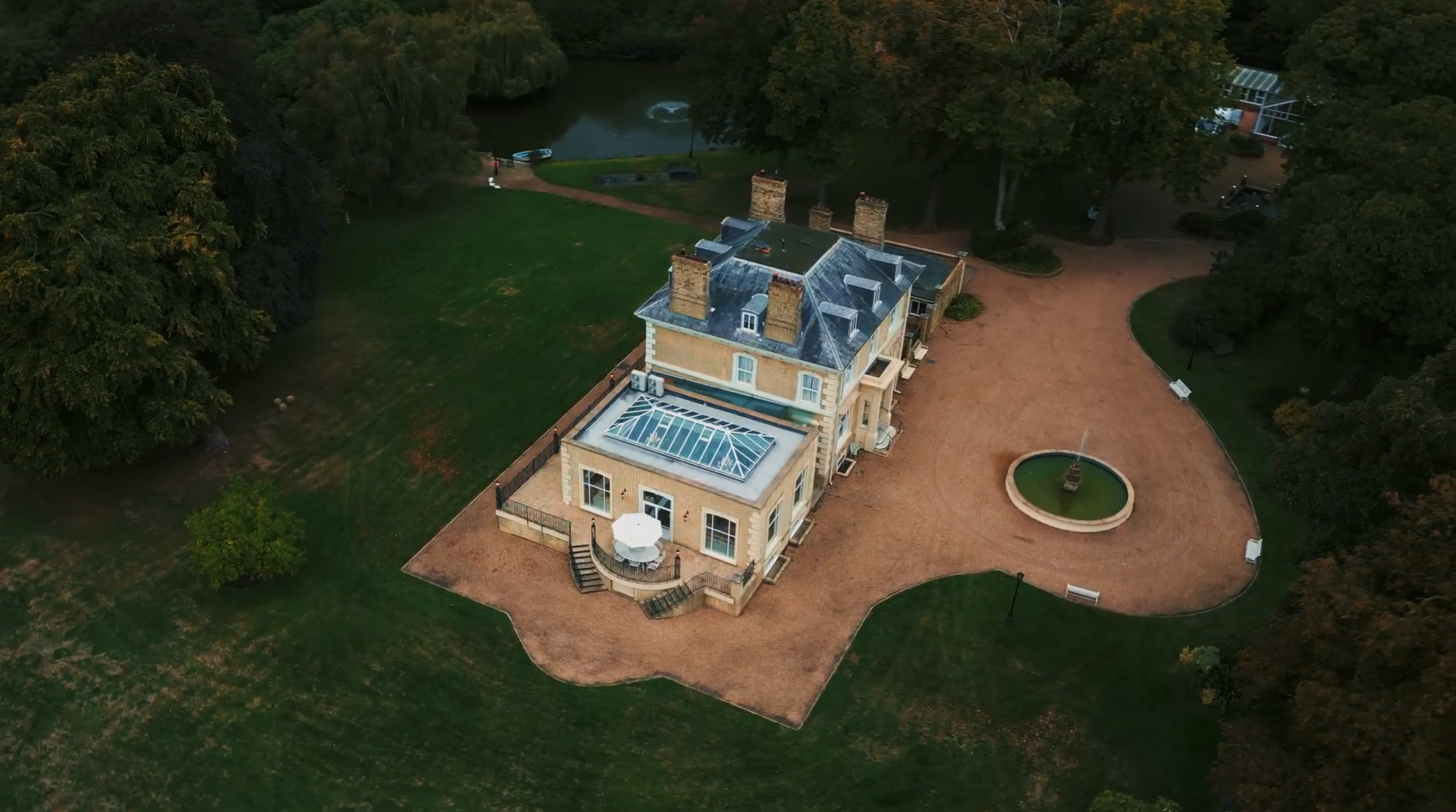 Langley Lodge  at 13.12.28.png