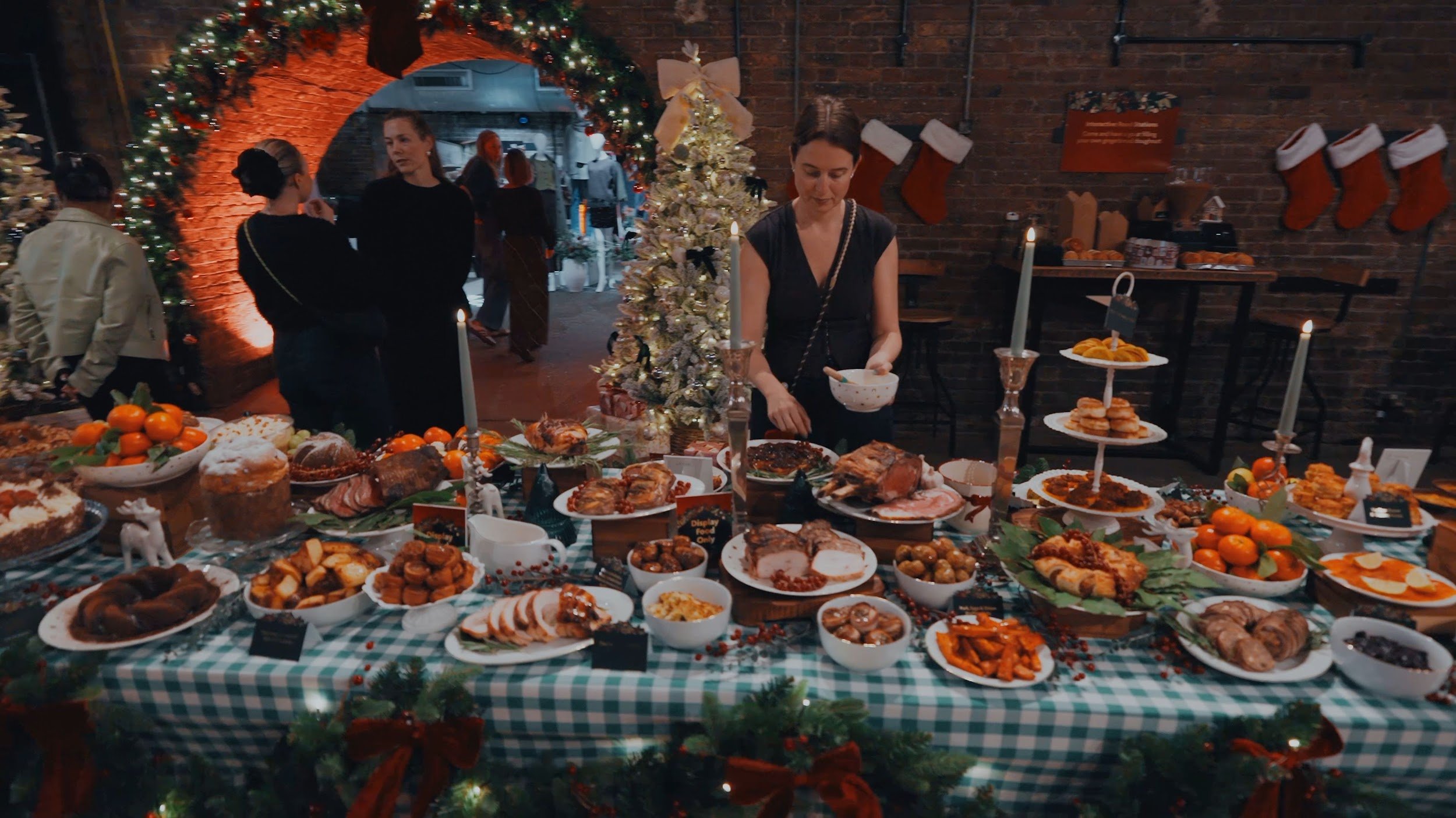 morrisons-christmas-showcase-83-rivington-street-003.jpg