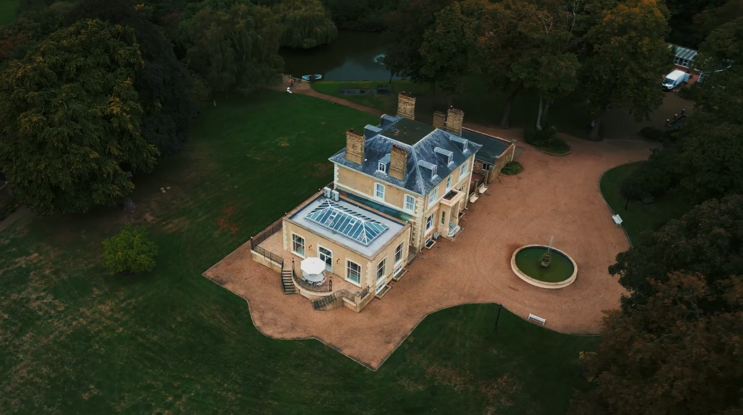 Langley Lodge  at 13.12.44.png