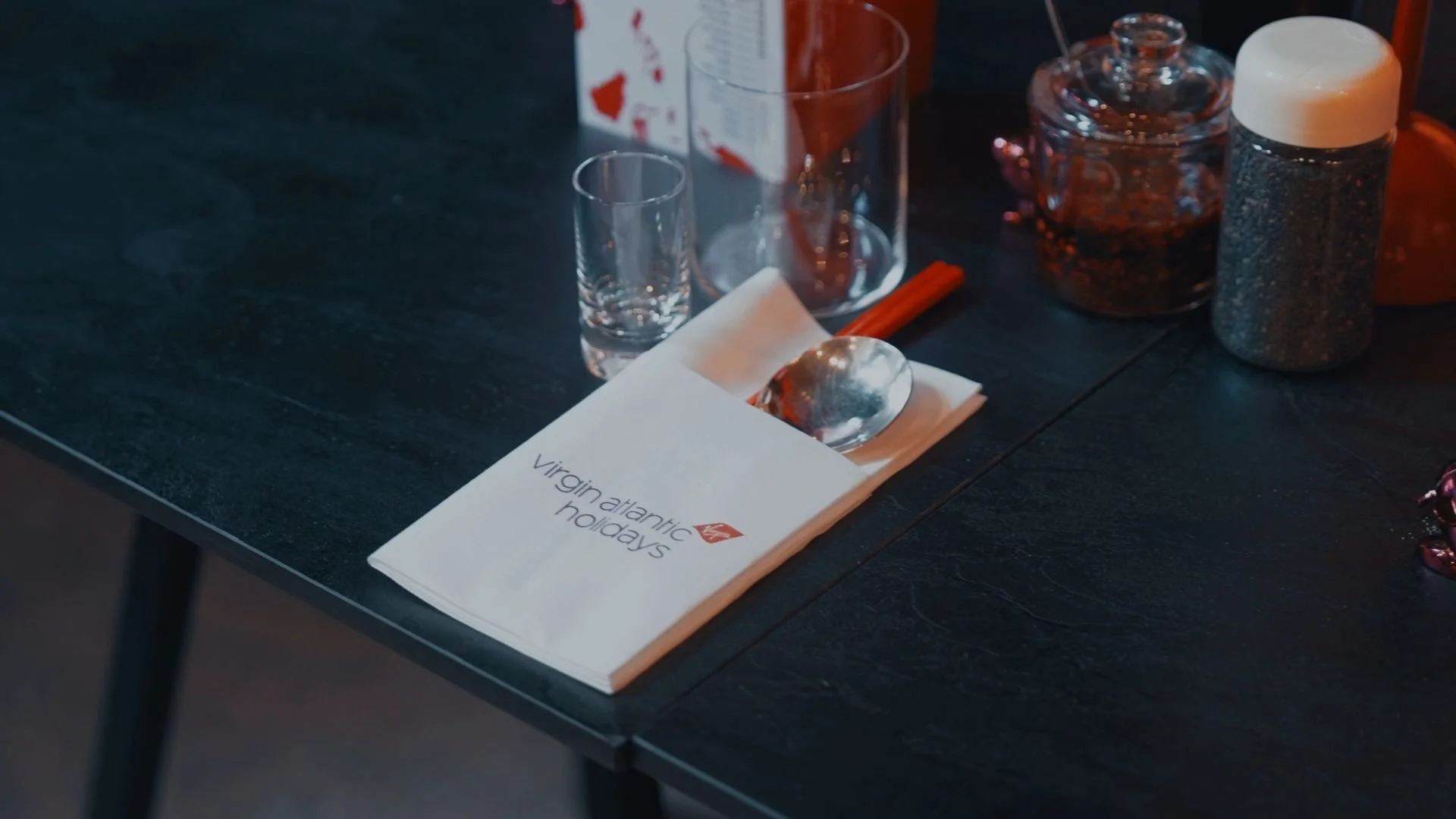 frame_036.jpg