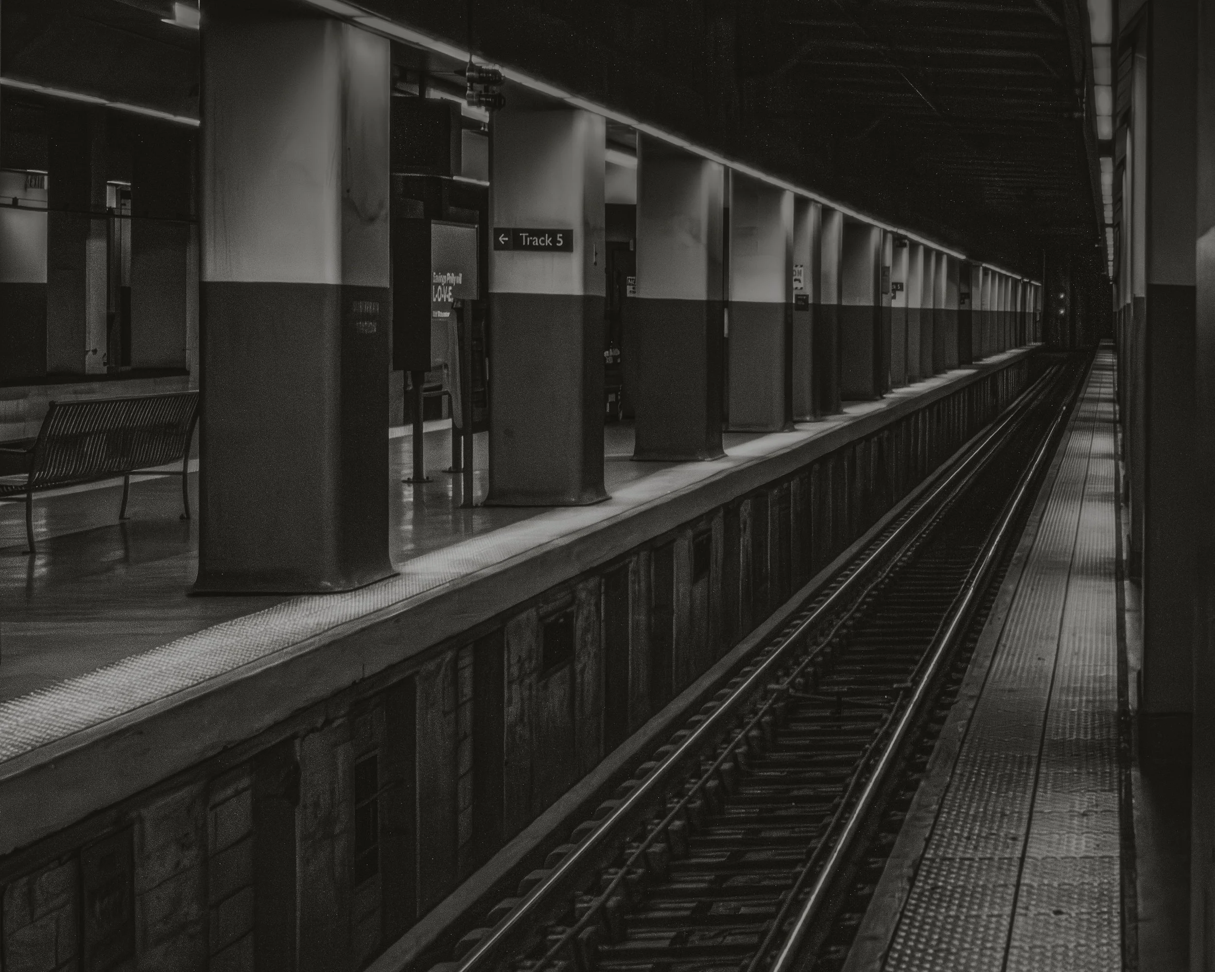 015_Underground Lines_MG_7884.jpg