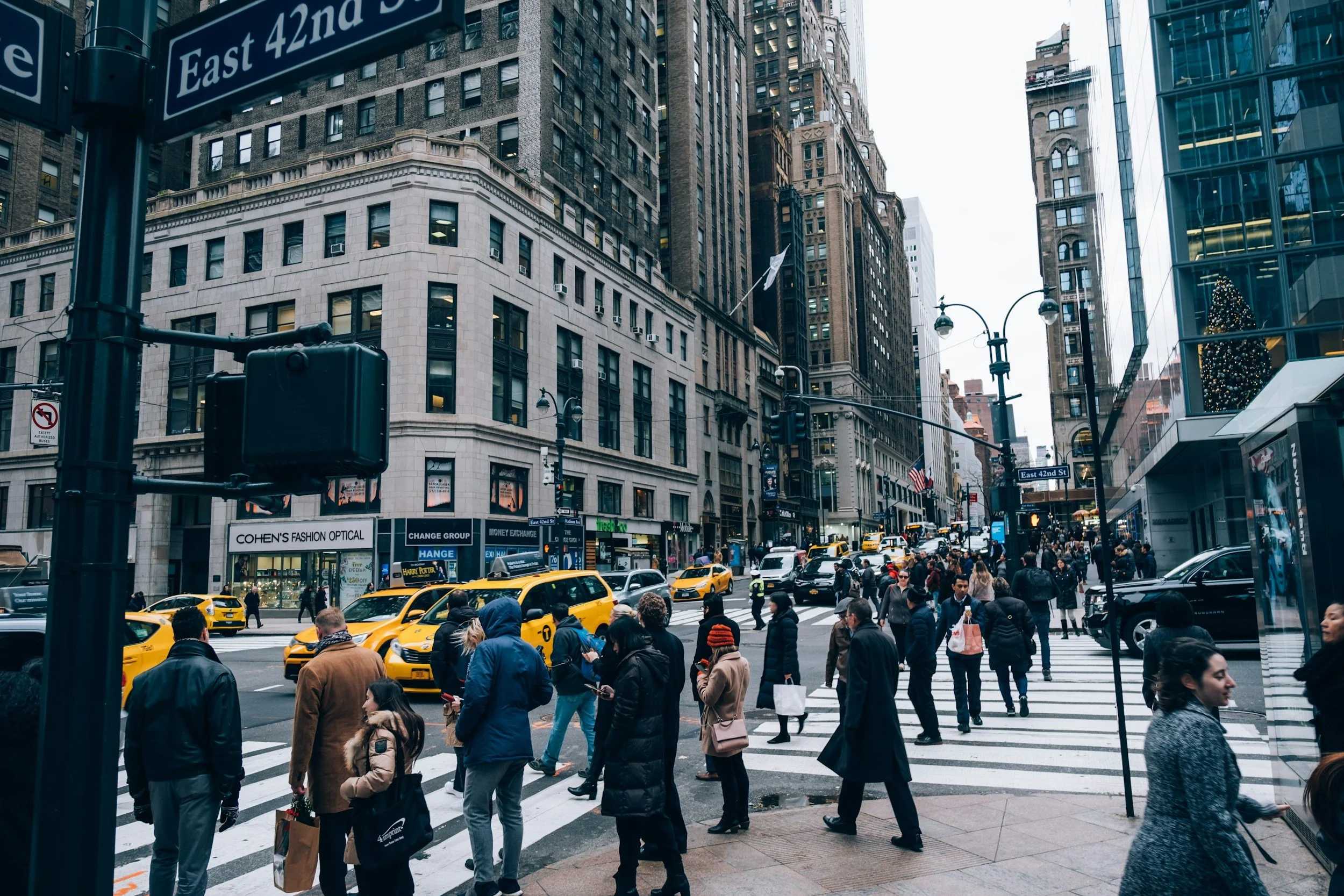 unsplash-image-UI_RXmPnNK8.jpg