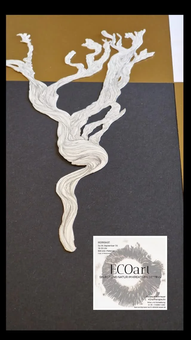 In der Natur spiegeln sich unsere inneren Erfahrungen. ECOart weitet und vertieft unsere Wahrnehmung von uns selbst als ein Teil von ihr. Pflanzen, Tiere, Formen und Farben - Archetypen und Selbstsymbole- laden uns zum künstlerischen Erforschen
