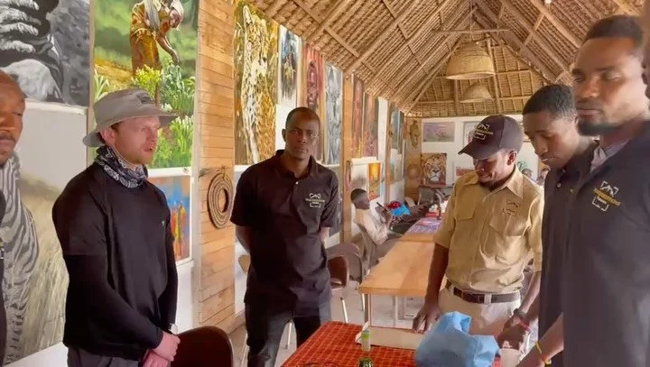 Some final words from Joshua and our co founder and head guide Raymond..

#peakexpeditionstanzania #awardsceremony #mtkilimanjaro #roofofafrica #Success