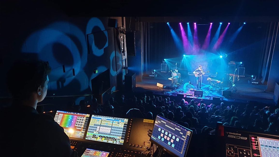 On The Road Live Again - The Altona Theatre @hobsonsbaycc  #d&amp;baudiotecnik #digico #malighting #audiovisual #sound #lighting #livemusic