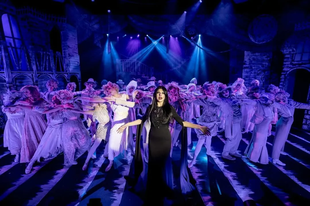 The Macabre Made Marvellous

A huge congratulations to the entire cast, crew, and creative team at @wesleycollege_melbourne, Glen Waverley for their fantastic production of The Addams Family! A special mention to Lighting Designer Michael Brasser @mr