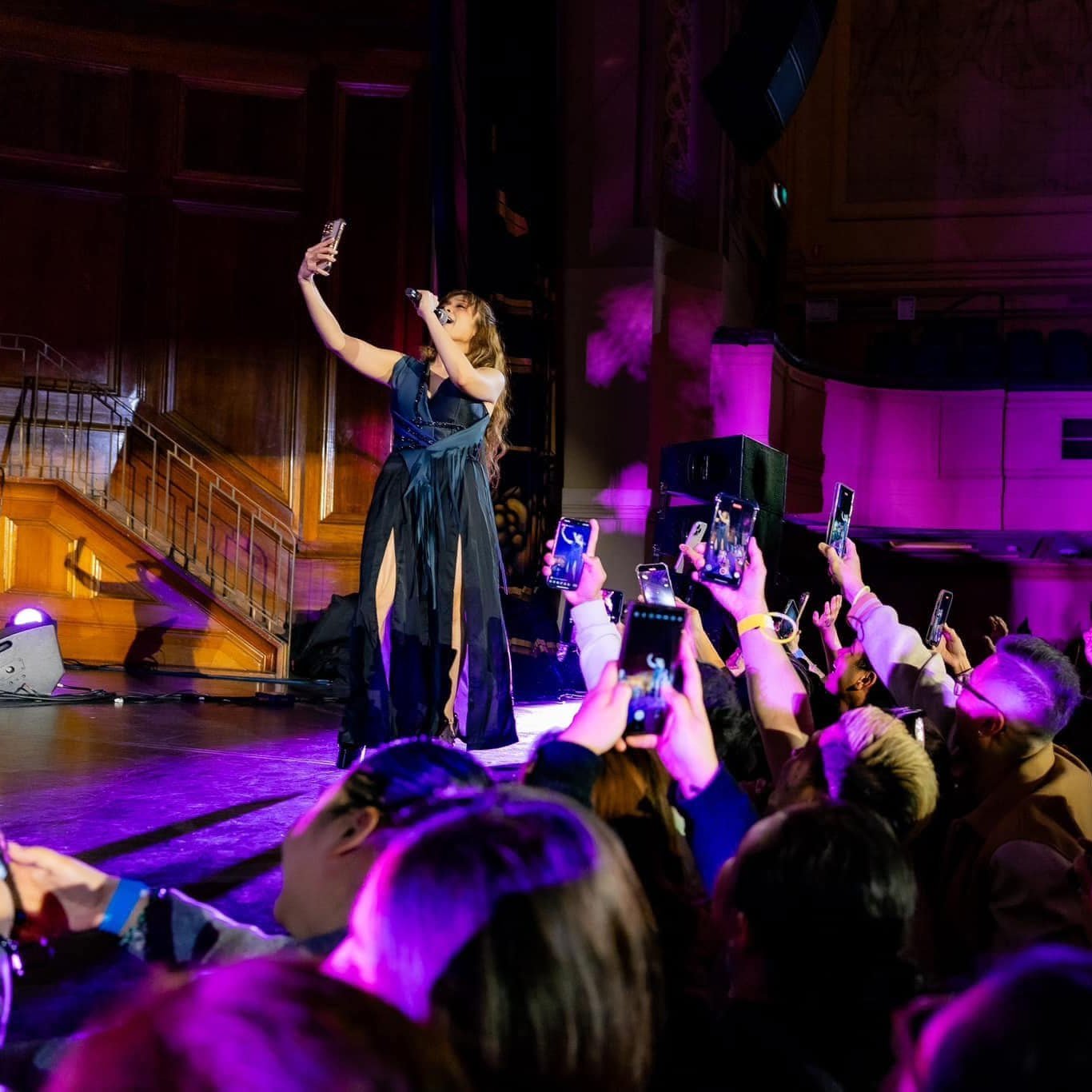 Nina Live at Melbourne Town Hall - @soulsiren_nina 
From smooth R&amp;B to powerful ballads, Nina's performance at Melbourne Town Hall was truly something special. 

We love to partner with the team at @lizhoney_promotions to provide the audio and li