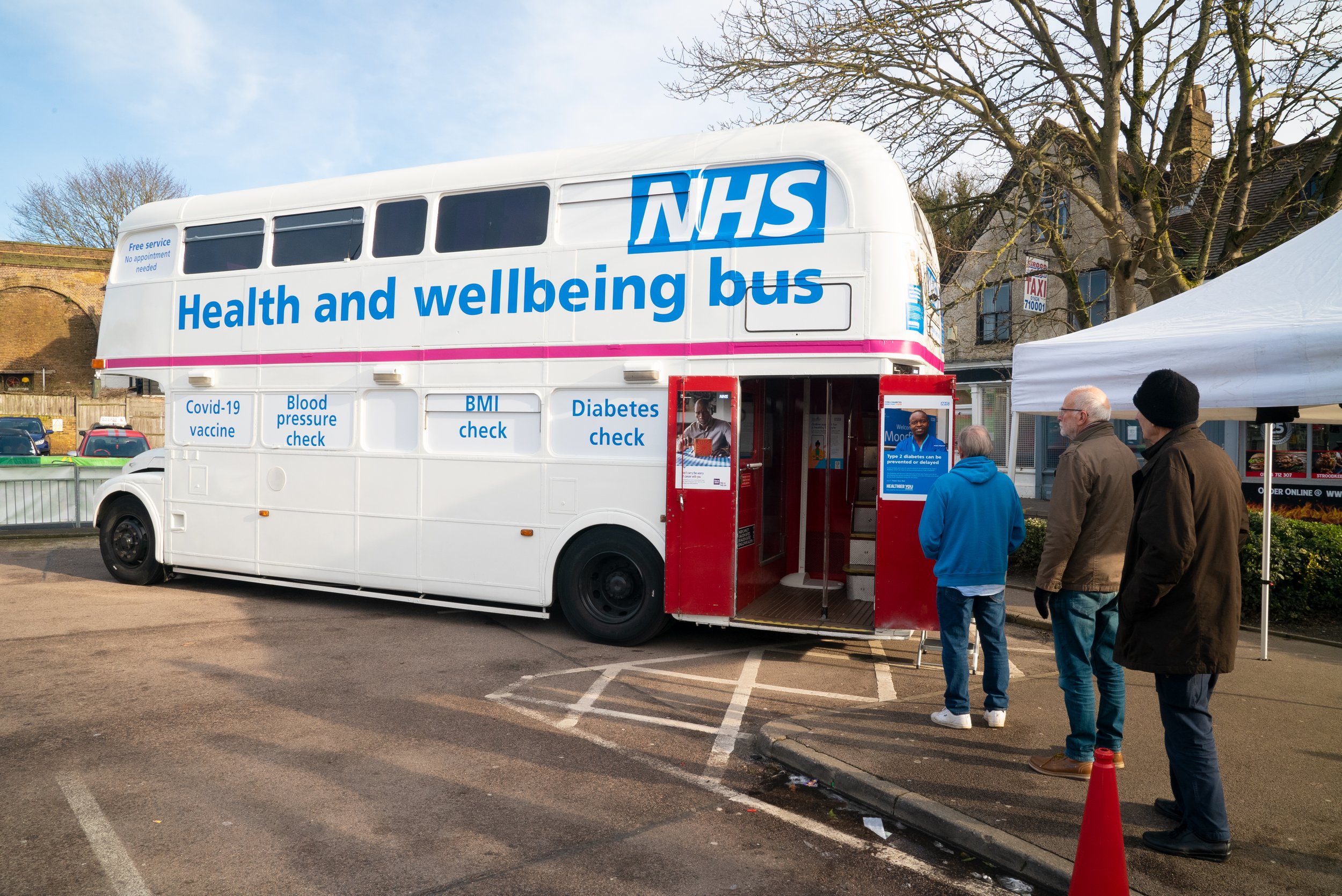 NHS - Health and Wellbeing Bus 2023 - Photo 03.jpg