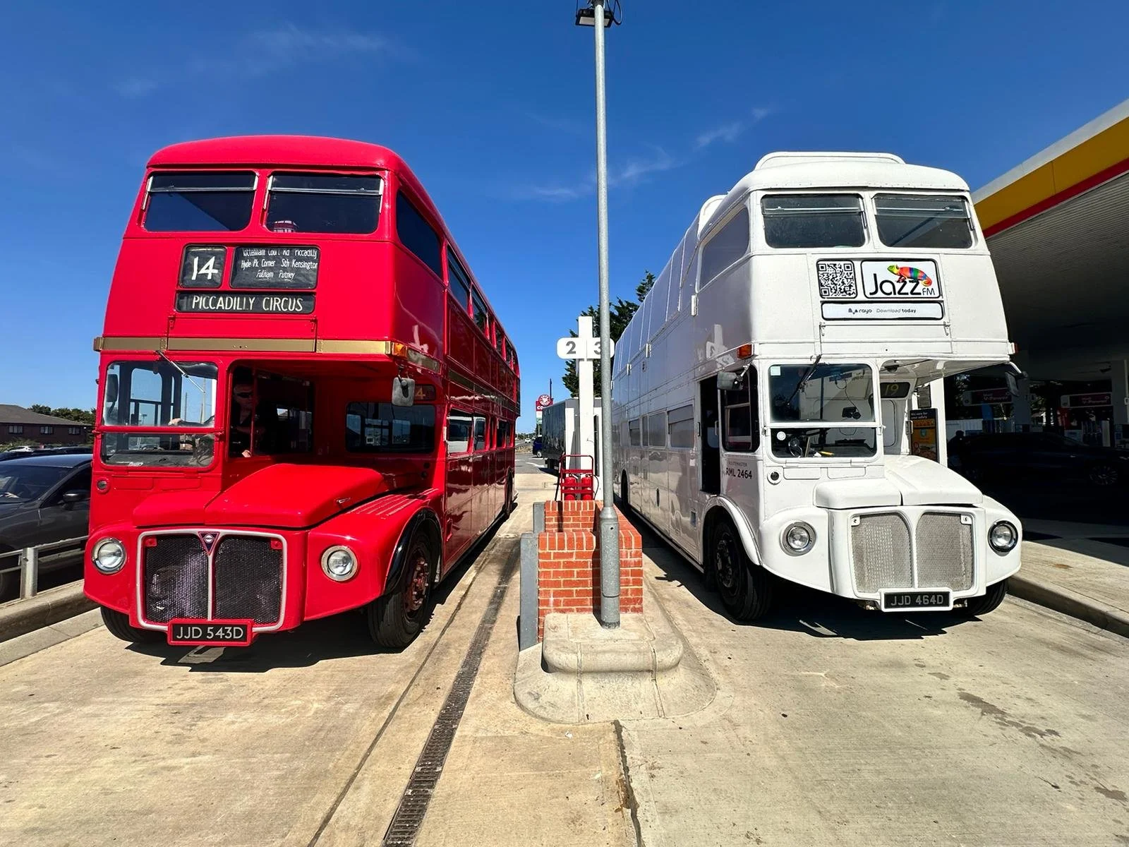 f1b4ddf1-1a66-43fb-92af-25c630c0affe.jfif