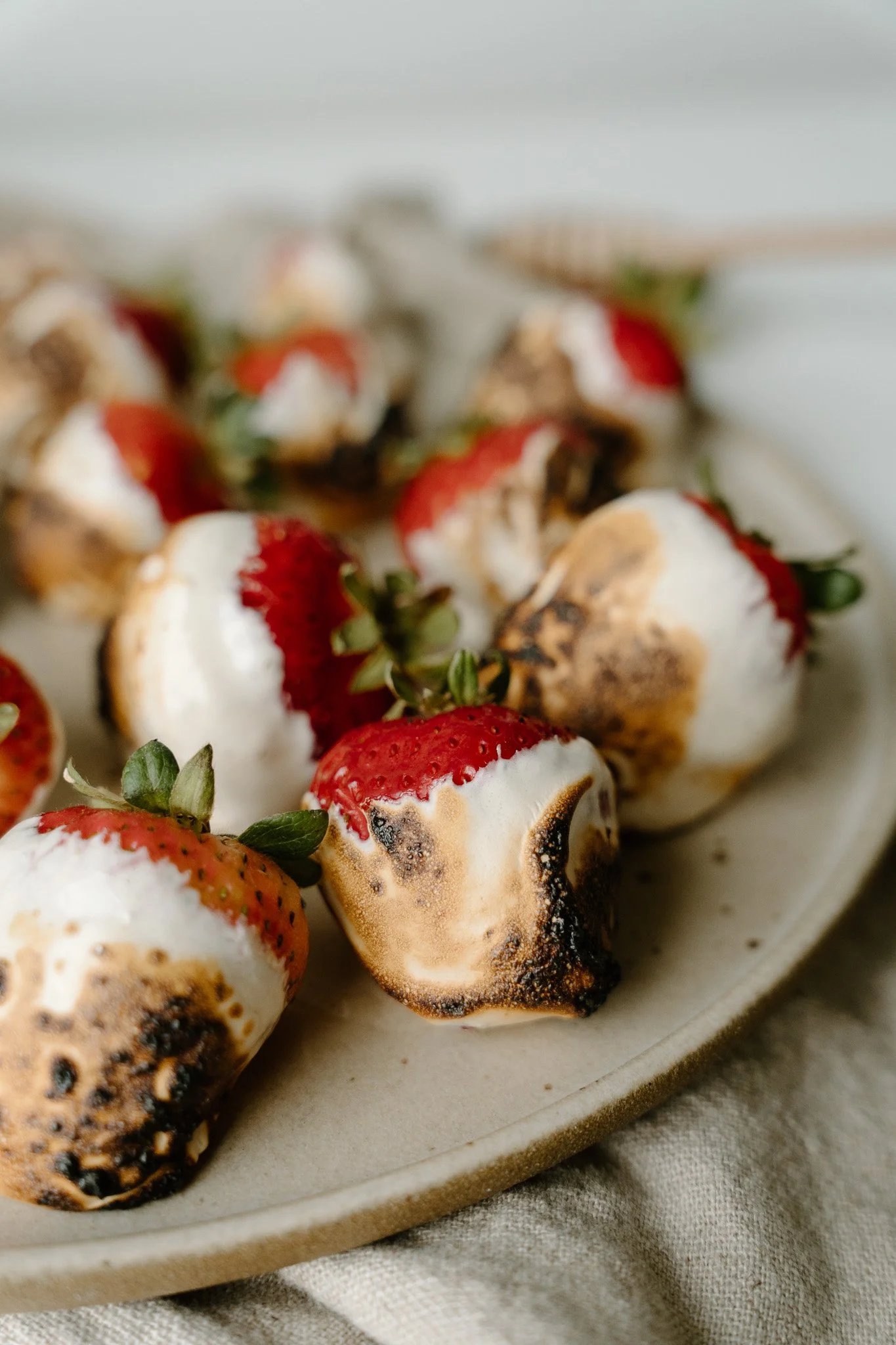 Toasted Marshmallow Strawberries