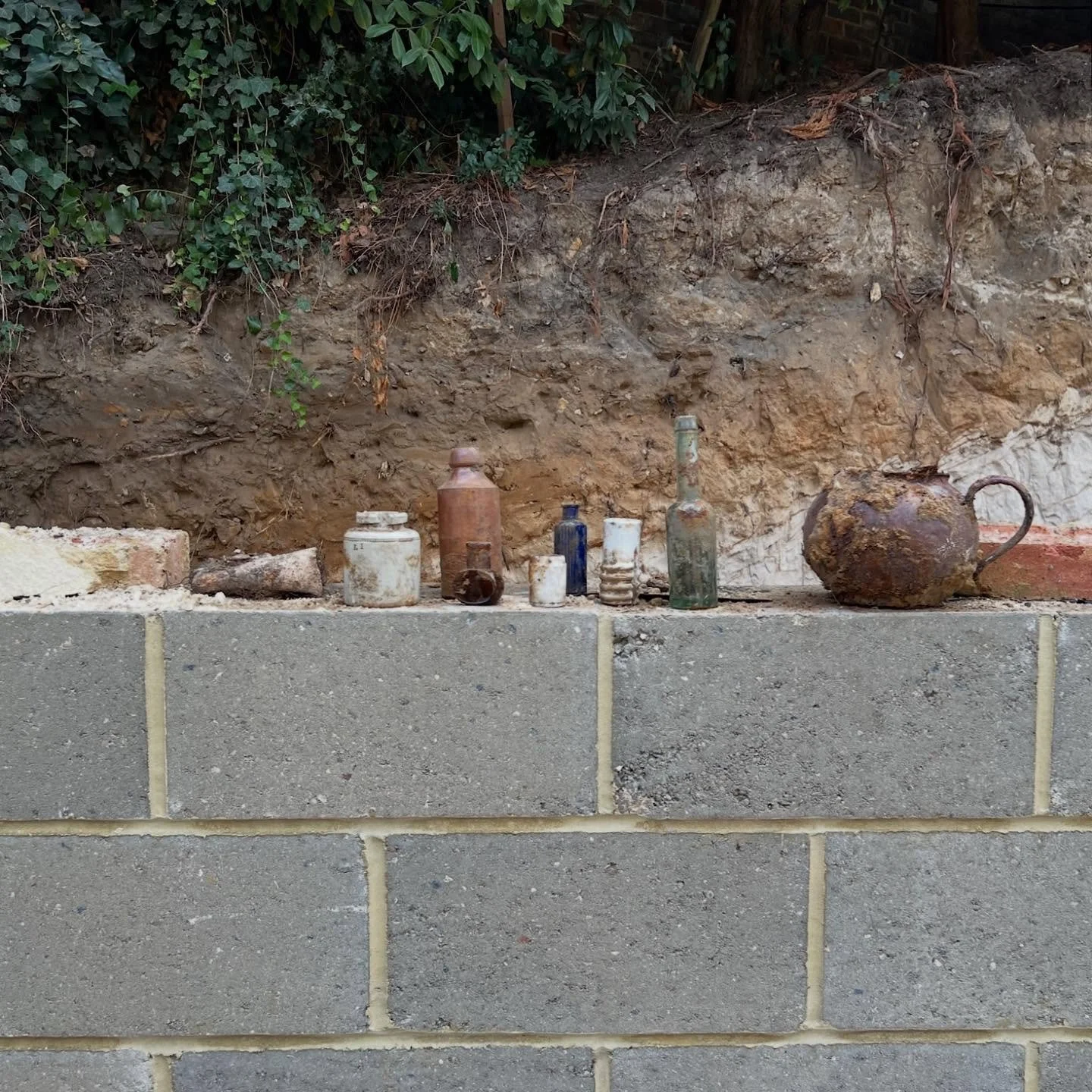 A selection of treasures found in the excavation works! Flick through for on site progress of our whole house refurb project in Sevenoaks 🦺 
@rbrbuildersltd
.
.
.
#excavation #treasure #rearextension #extensions #landscaping #landscapedesign #plant