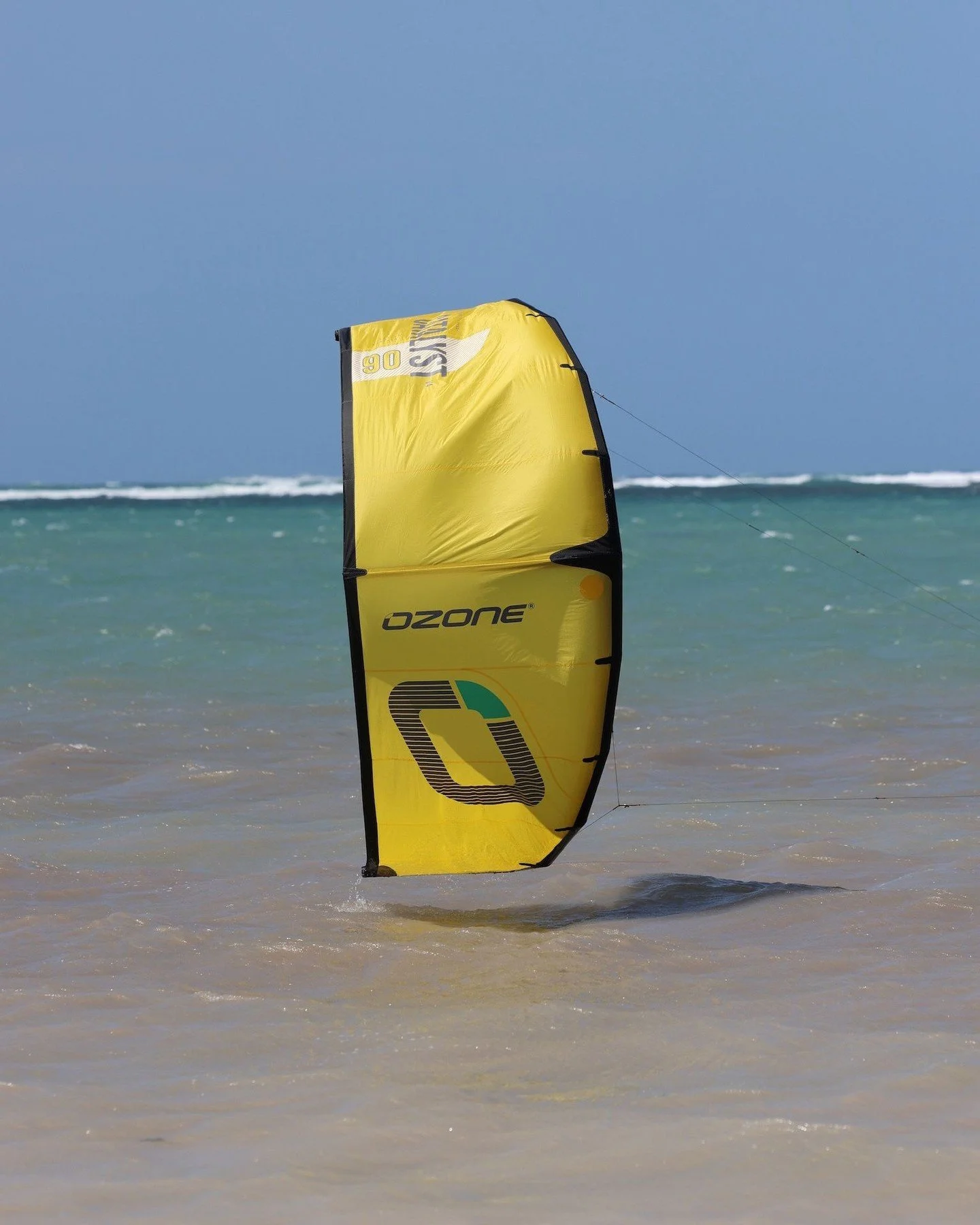 We only fly with the best! And for us, that means Ozone. 💛
Trusted, durable, and performance-driven, these kites have carried countless riders through their first lessons and biggest sessions. 🤙🏽

And when their time on the water is done, the stor
