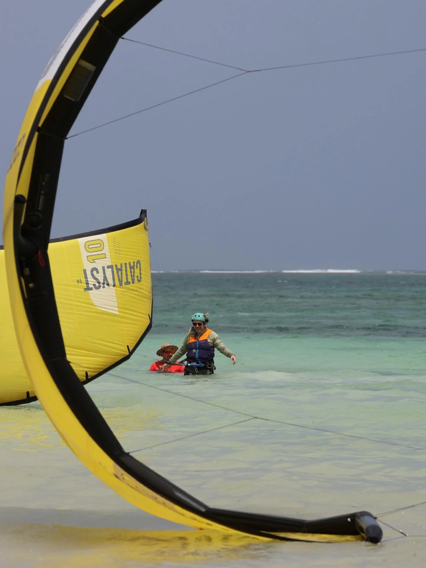 Come for the thrill, stay for the feeling of learning something new&hellip; in tropical paradise 🌴🌊

Kuzi season is on its way - June to mid September - bringing the kind of wind you plan your trip around.

Between April and June, we still get thos