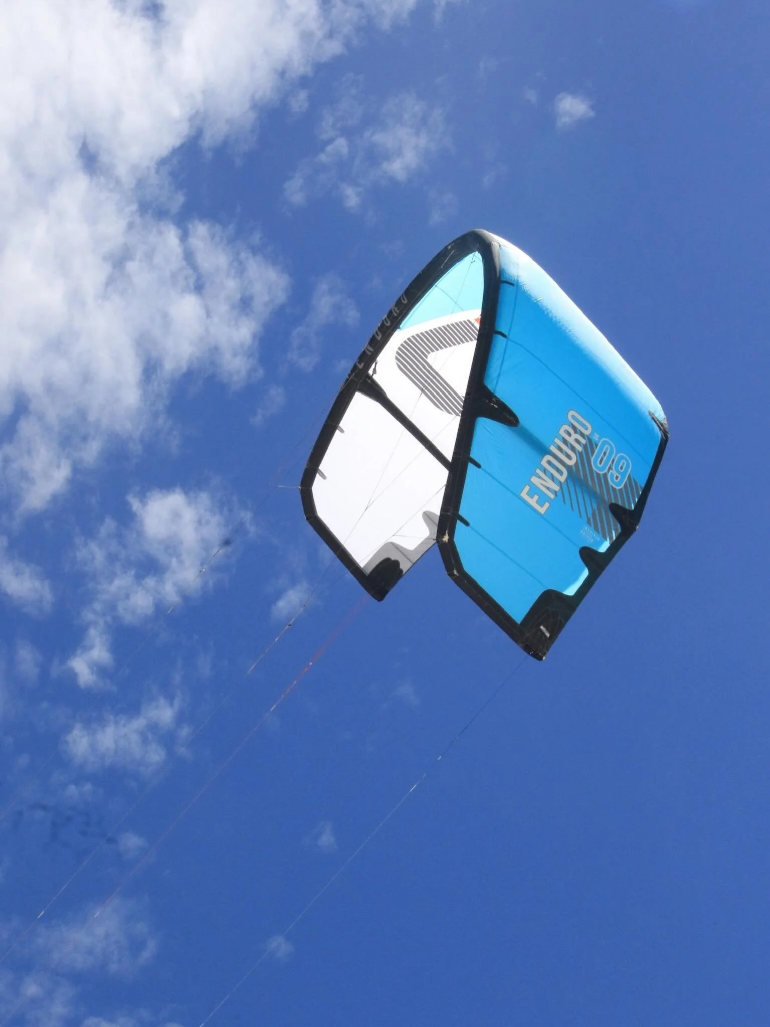Gear that matches the stoke 🌊⚡

At H2O, we believe your gear should work with you, not against you. That&rsquo;s why we use top-quality equipment across all our watersports, giving you the safest, smoothest and most fun sessions possible.

🪁 Ozone 