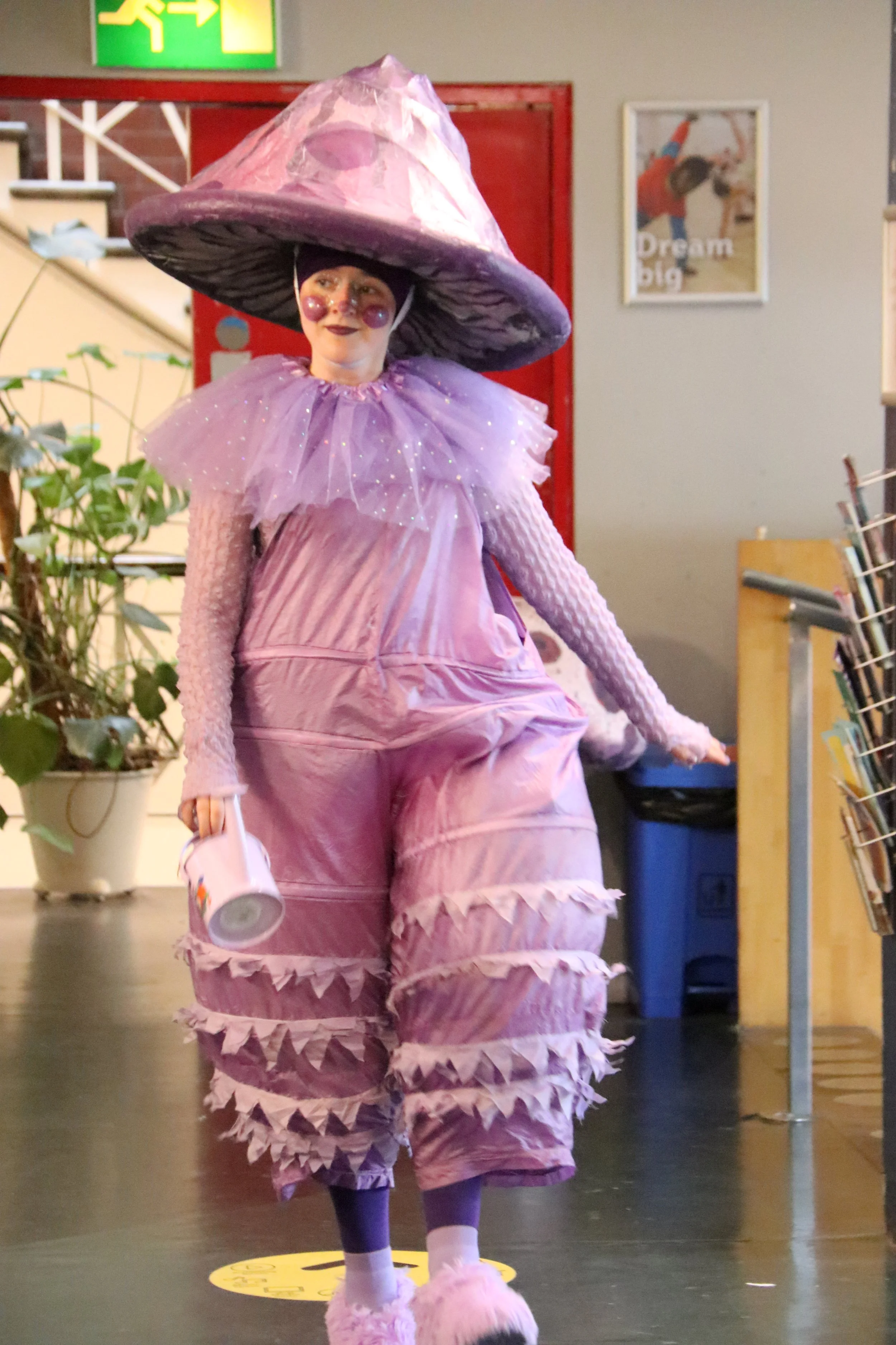 A Mushroom's World- Walkabout performance by Puppetfingers. Debut at Haphazard in Z-Arts, July 2025. 📷 Tamsin Drury