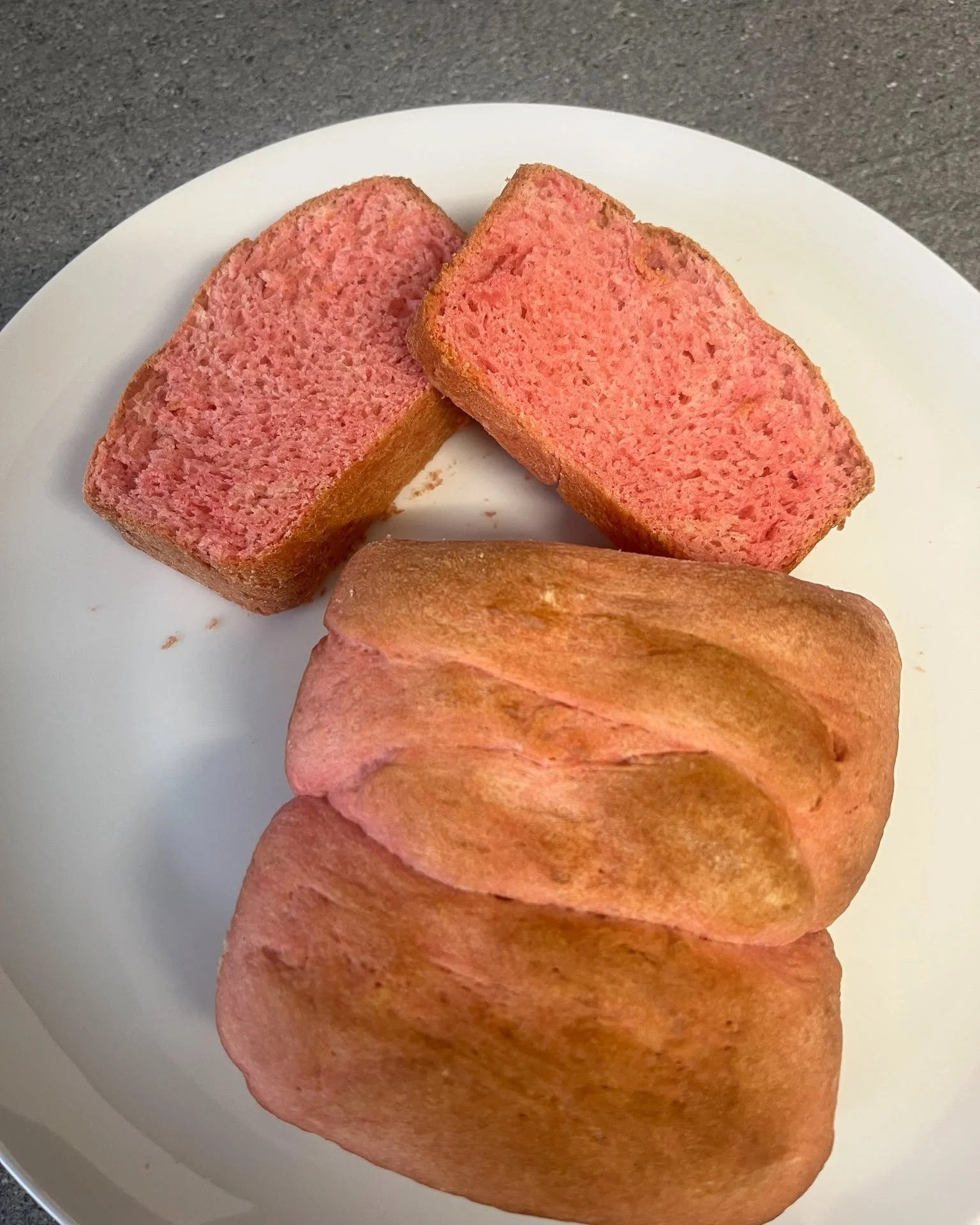 Our students got creative in hospitality, baking some amazing pink brioche while learning about baking techniques, teamwork, and presentation skills!
Sadly, I didn’t get a taste this time! 
๐๐ฉ‍๐ณ๐
 #hospitalityskills #creativecooking