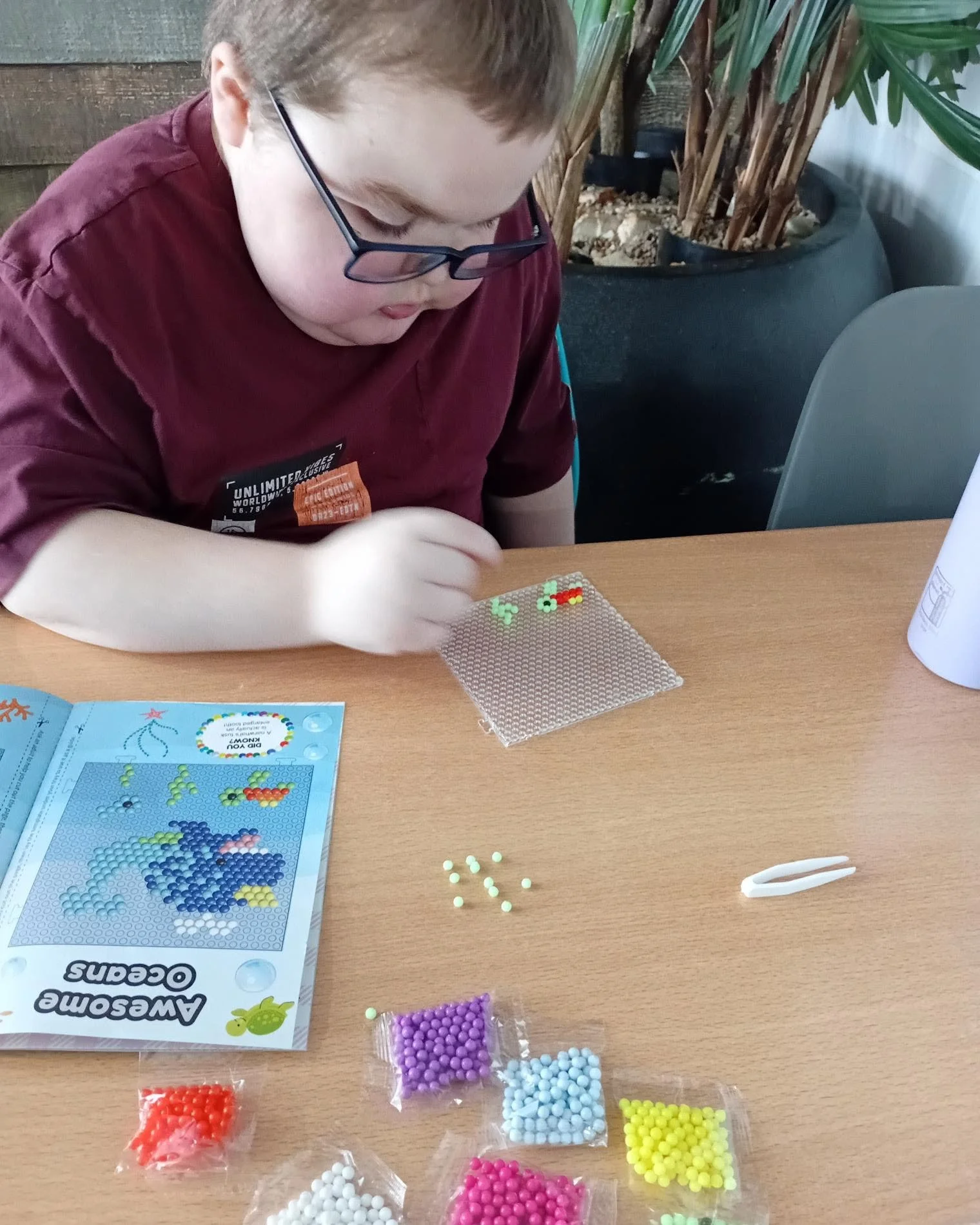 Our young people explored creativity and fine motor skills  by using Aqua Beads to design colourful shapes! Every bead placed helped build focus, patience, and imagination. 💧🟢🔵

 #creativelearning